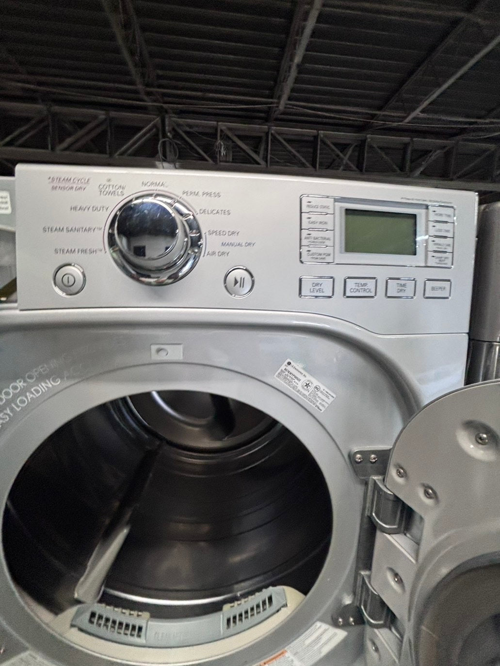 >*LG GAS  washer large capacity& dryer steam set front load stackable or side by side gray 27” in used-Refurbished #SFLG9B6ET