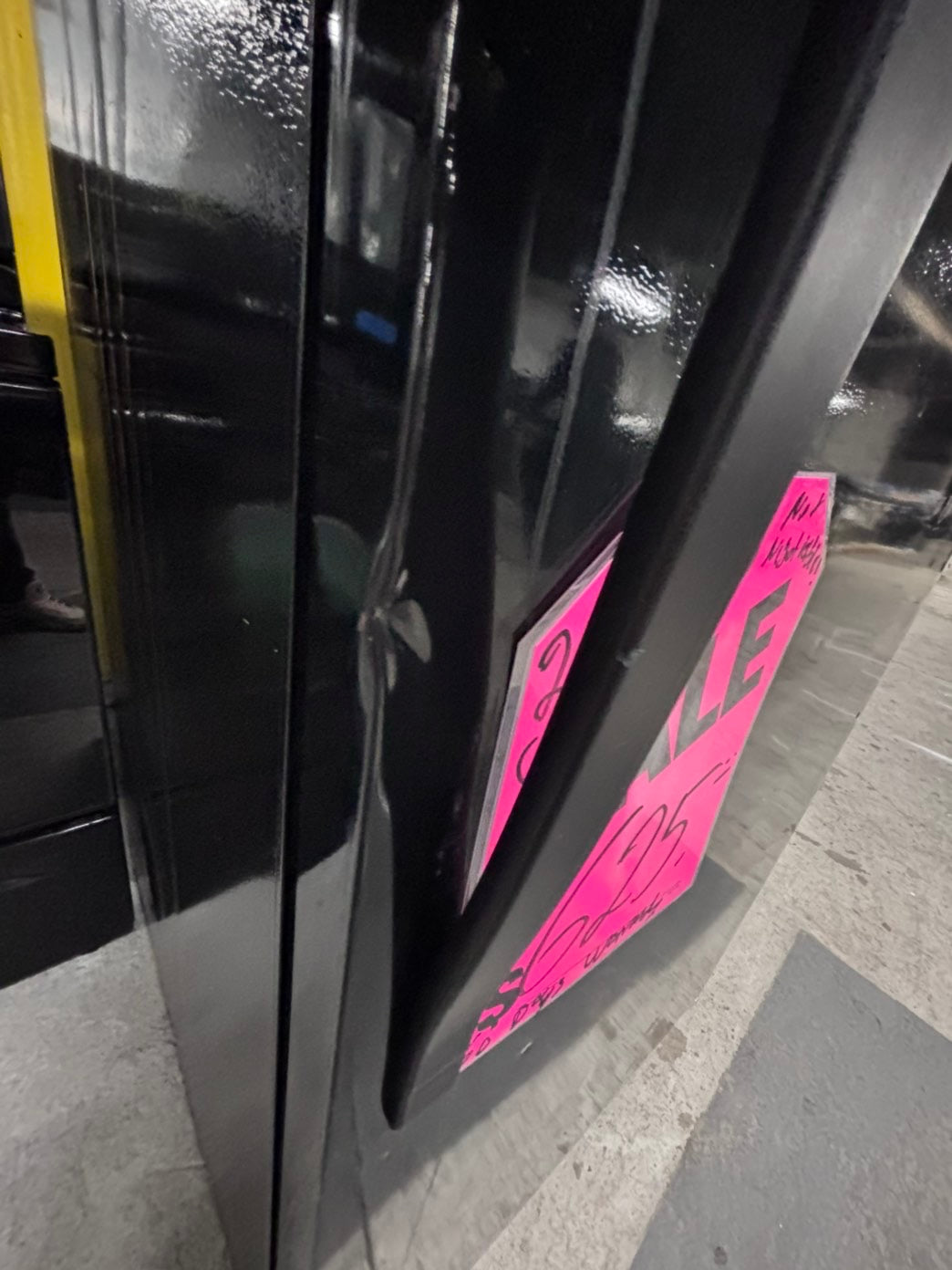 >2pc. Combo Special price🎉 whirlpool black top freezer refrigerator & electric stove same brand -used-refurbished 30" #RFWH39B2PC