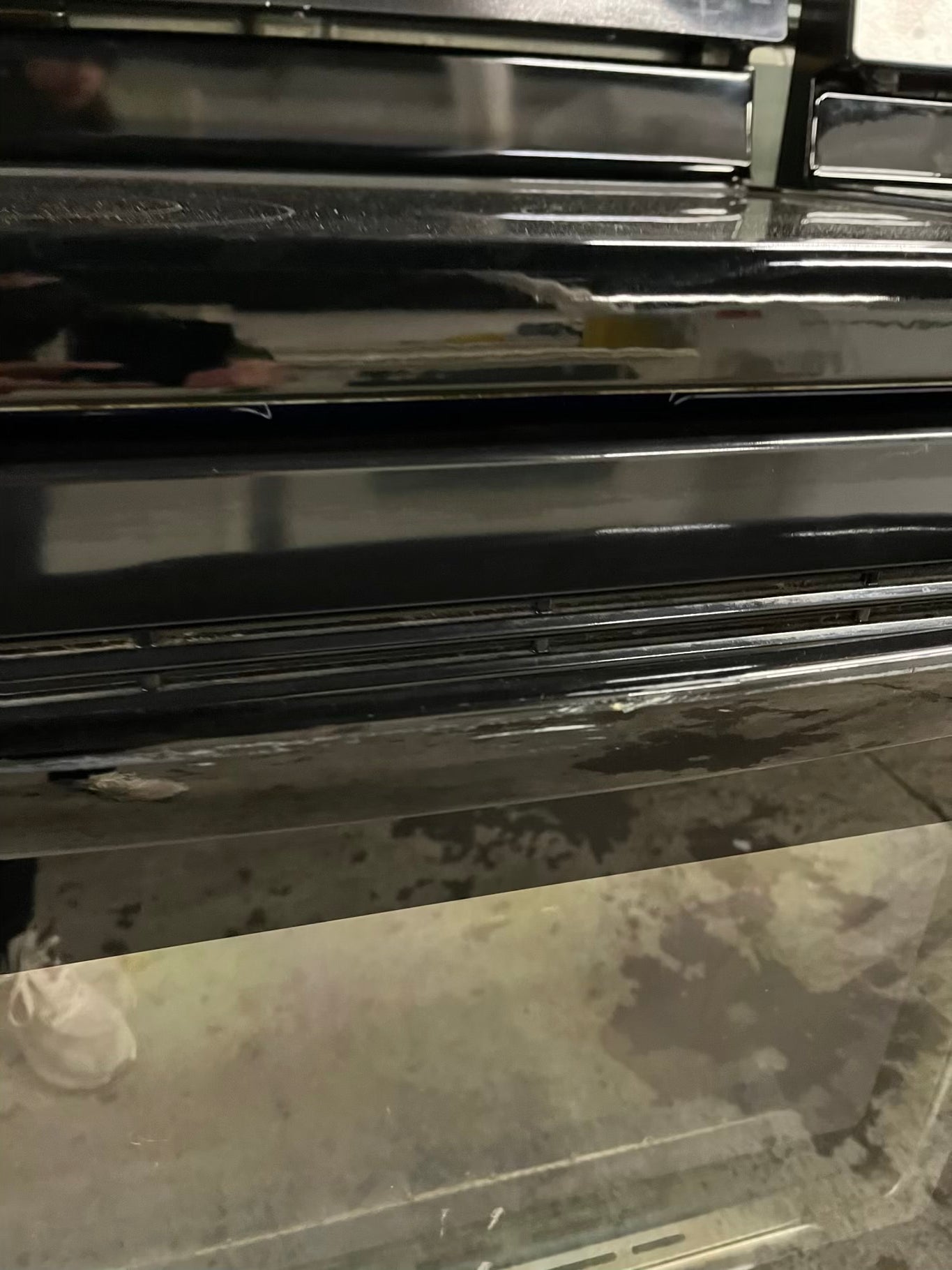 - LG electric range black  5 burner warm zone convection bake broil self clean 30” item number #ERB234TB