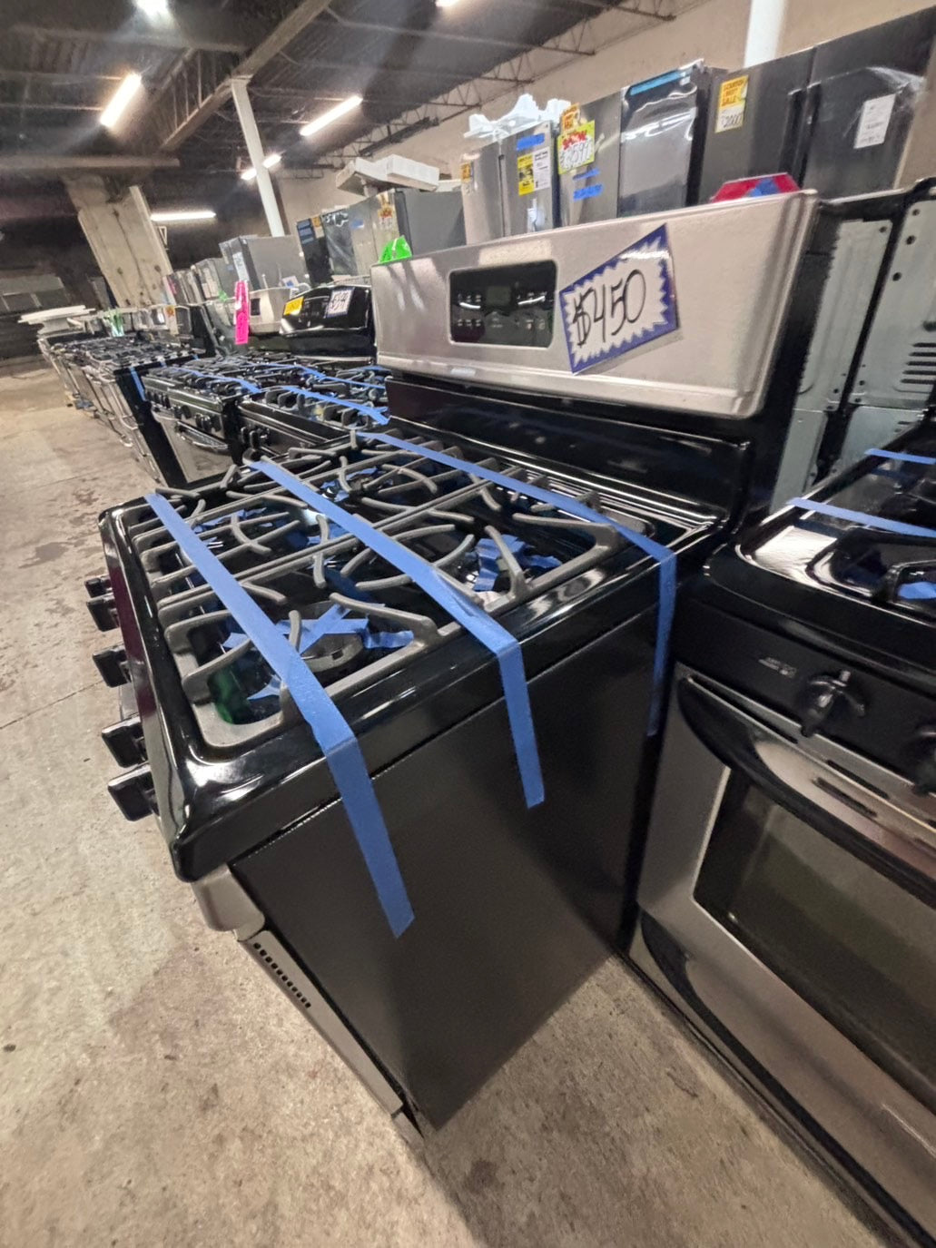 }Frigidaire Gas range 5 burner bake broil Hi/Lo self clean in stainless steel  used-Refurbished 30” #FEG713B