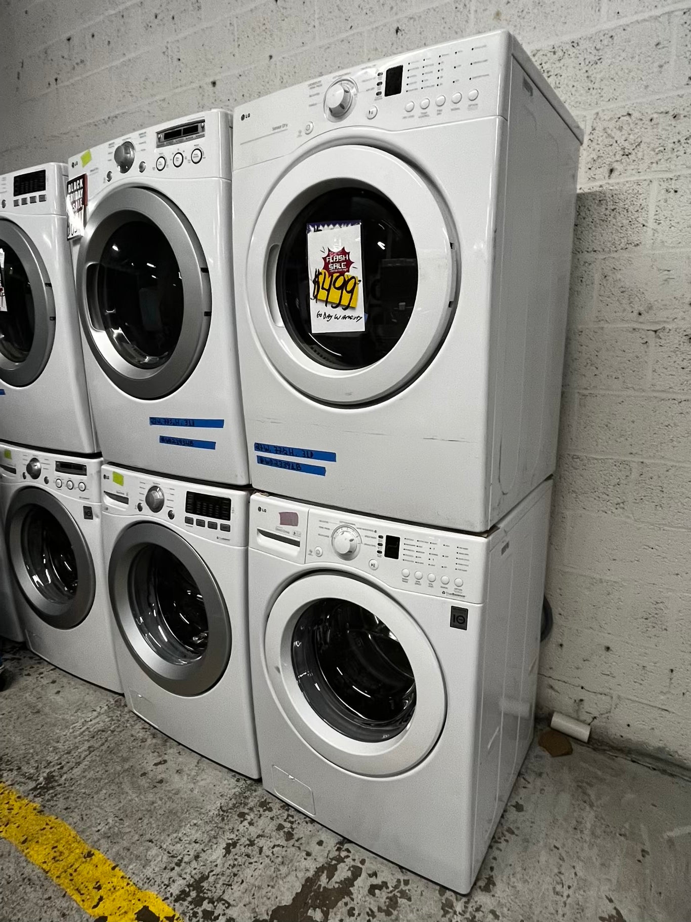 * 🎉 Black Friday - LG washer 4.5 cu ft & dryer 7.5 cu ft set electric 220v front load stackable or side by side - sensor dry He in white  #WD23391B