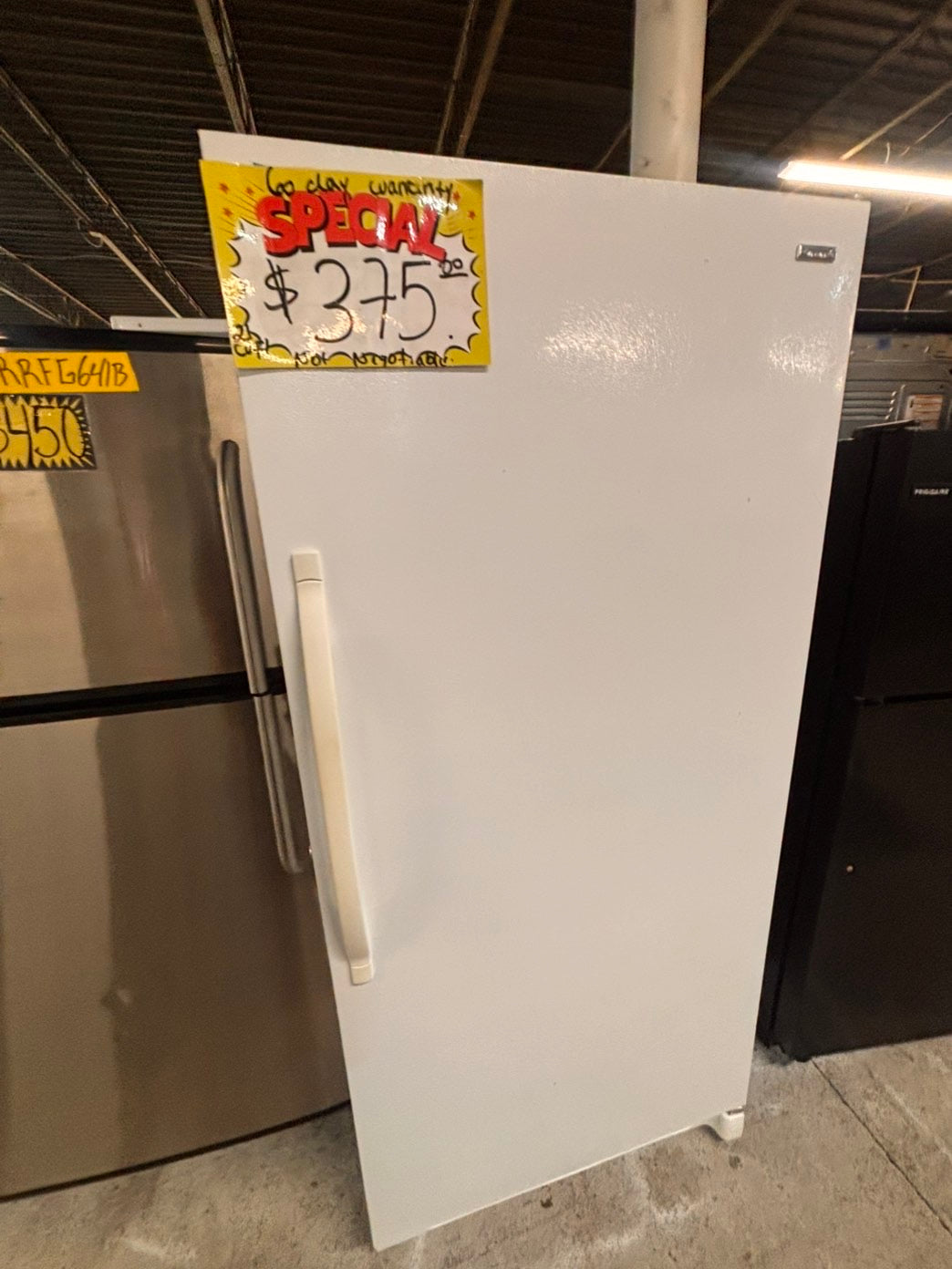 >*kenmore 21cu.ft (it’s not froost free).          up-right freezer white 20cu.ft Refurbished-used #RFS1ZXB