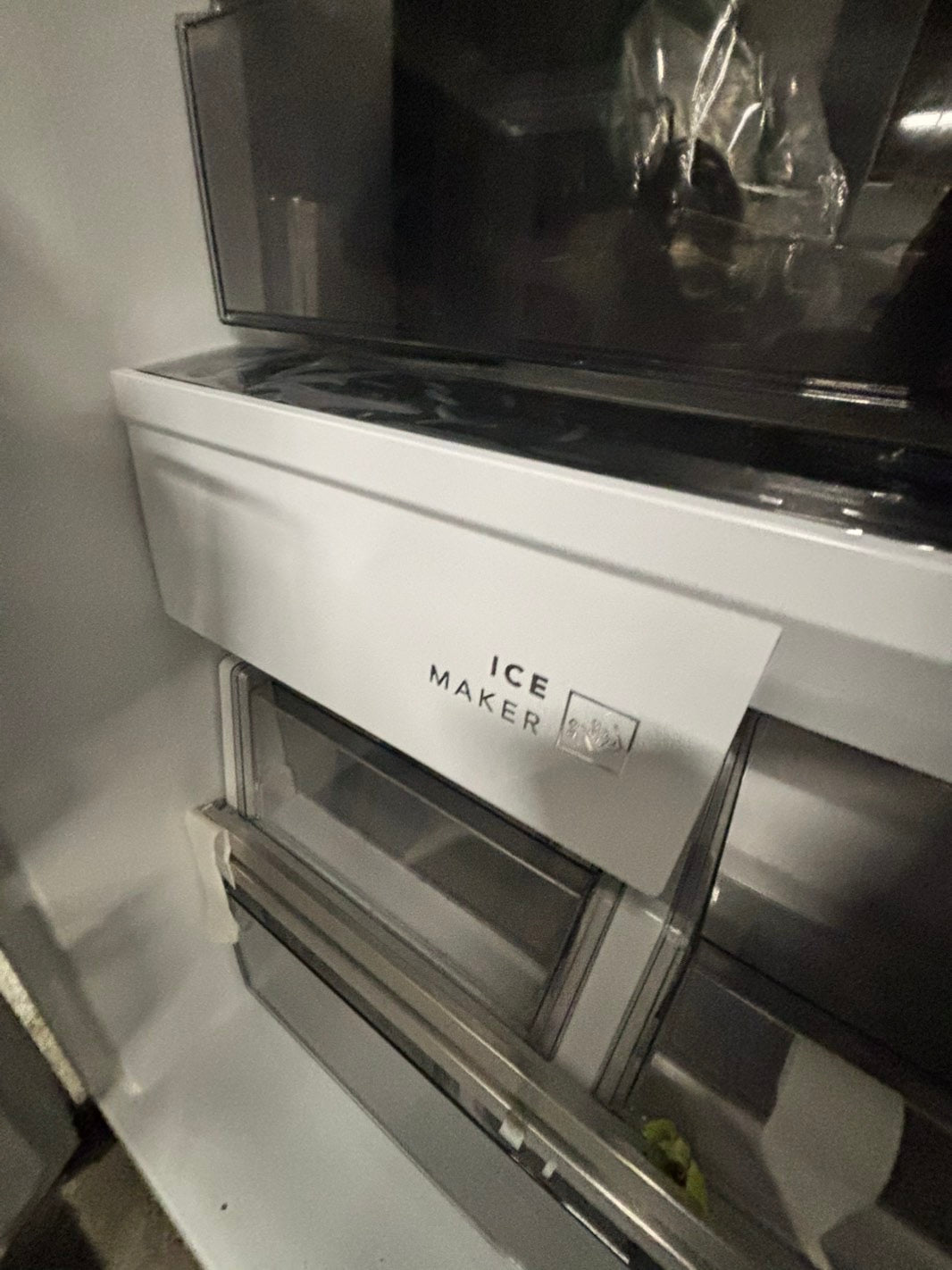 *Combo 2pc. Frigidaire /Fridge with water dispenser & freezer with ice maker inside , 20cu.ft up-right 32 1/5 wide stainless steel counter depth new scratch and dent  /item number #RFF909B