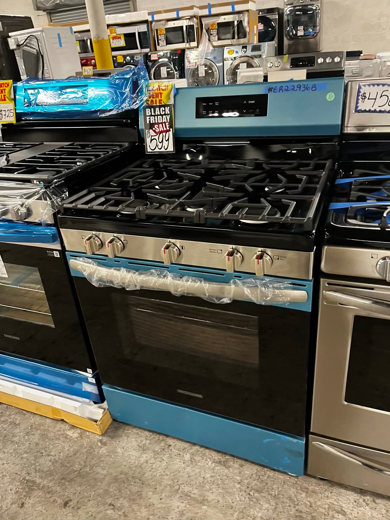 🎄Holiday Sale 🎁 Open Box | Scratch & Dent Frigidaire  5.8 cu. ft. Gas Range 5 burner with  in Stainless Steel #ER22936B