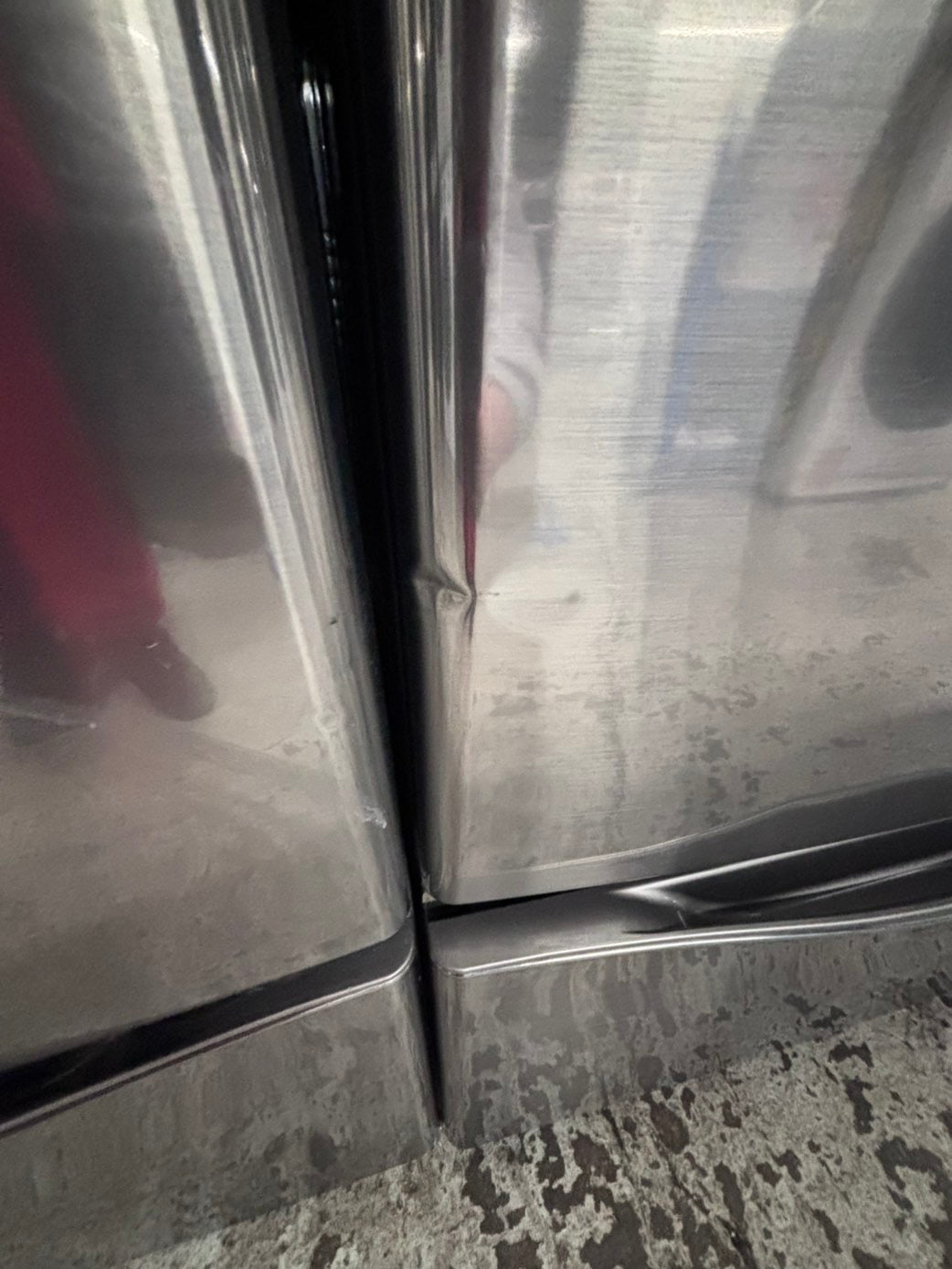 >used- refurbished LG front load washer & dryer set electric 220v large capacity with pedestals in stainless steel 27” #ELY3X45B