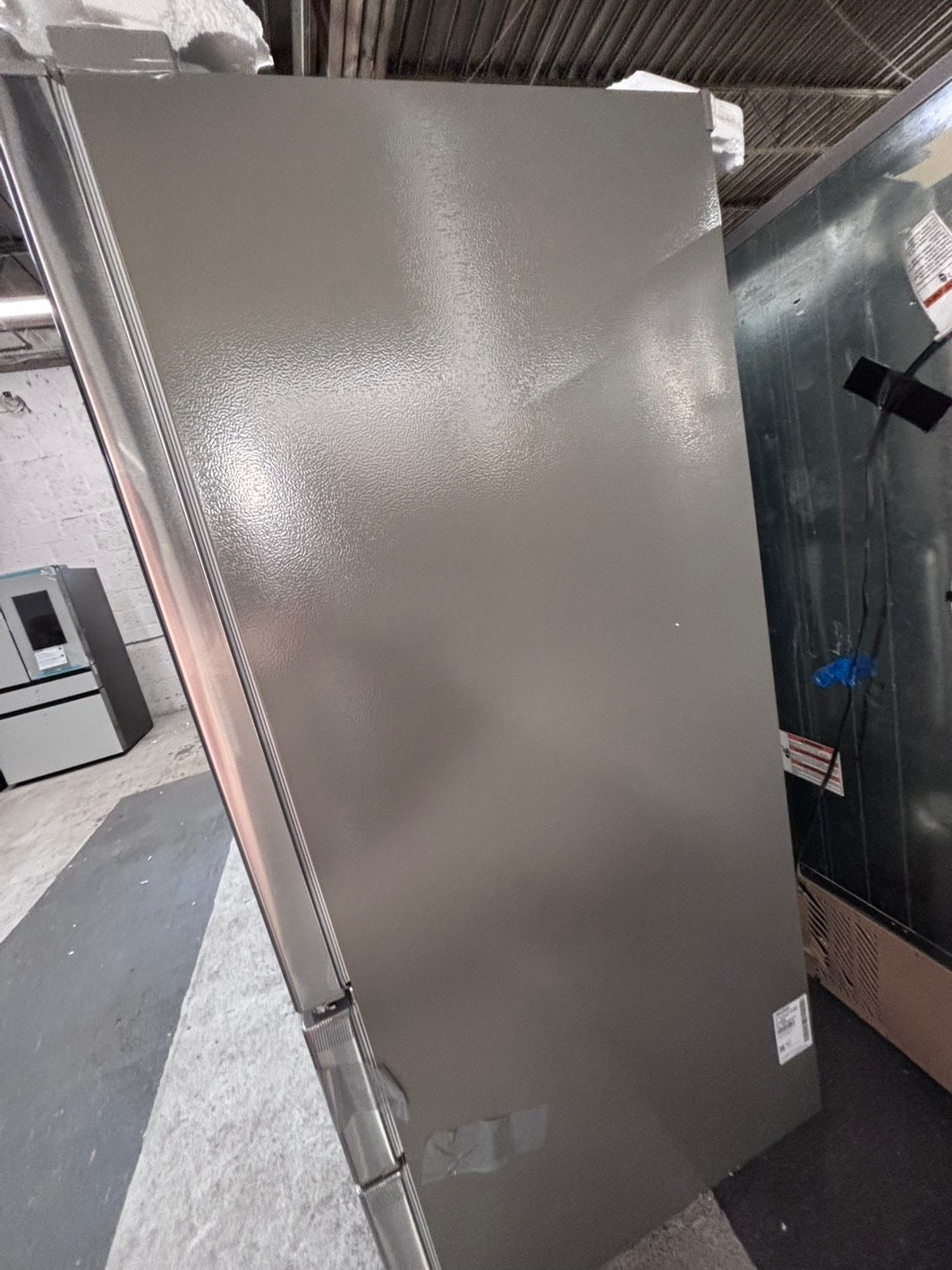 >LG 29cu. ft. 36” 4-doors French Door Refrigerator with Full in PrintProof Stainless
#RFLHV7TB 36” in