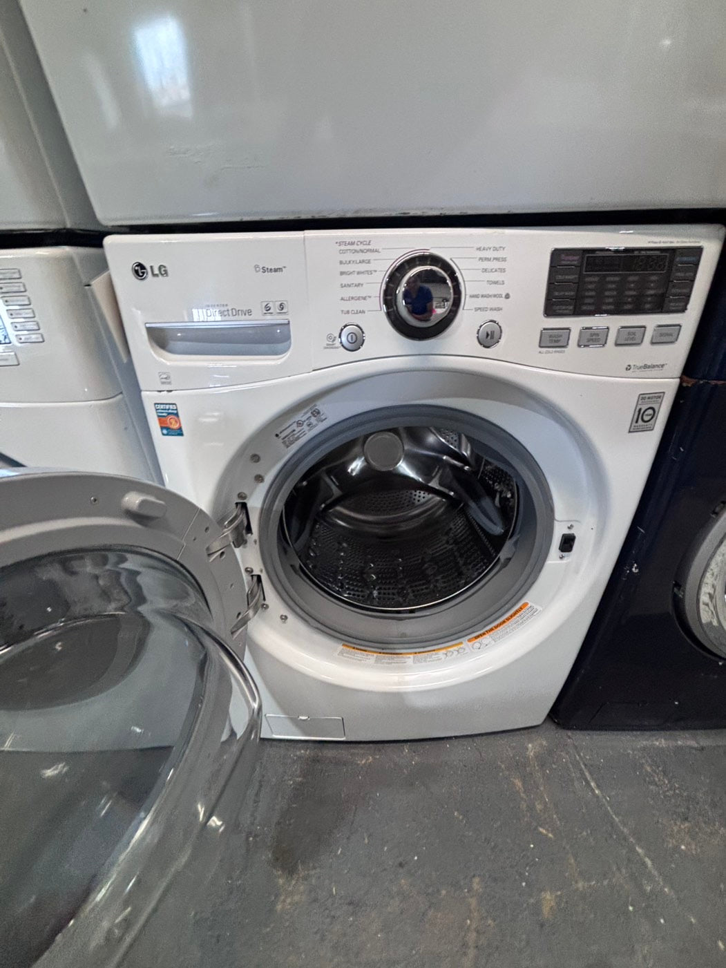} LG washer & dryer set large capacity,electric 220v front load stackable or side by side - sensor dry , working 💯 with warranty ! in white color used,refurbished #LGHG74SET