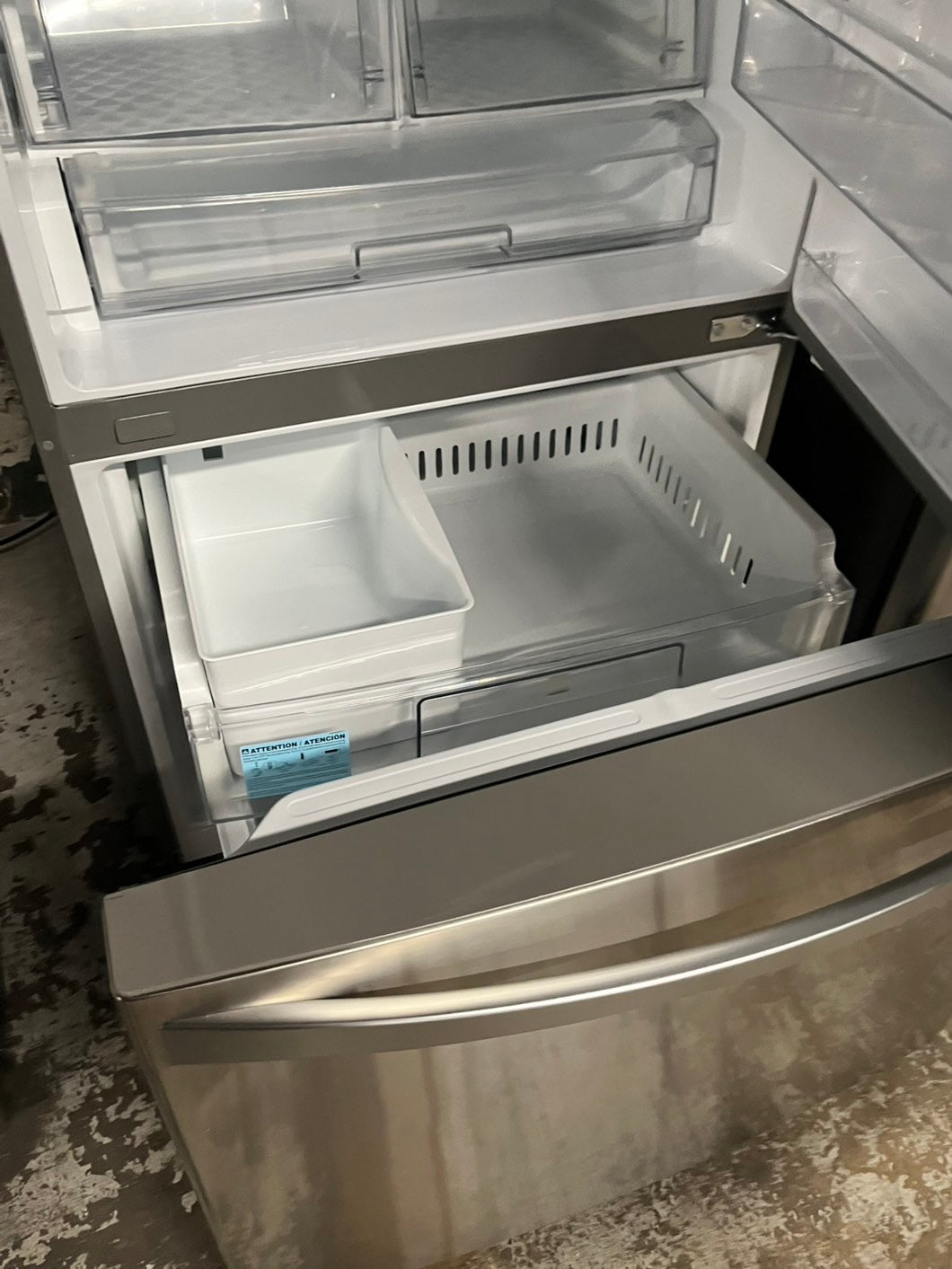 *🔥Black Friday Deal🔥Used | Refurbished Kenmore 33 bottom freezer refrigerator w/ iced maker stainless steel 33" #RFK4567