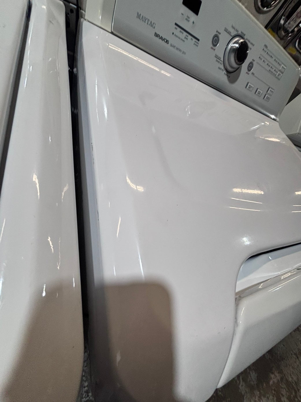 >*maytag bravos white  top top load washer large capacity & dryer set electric 220v side x side top load white color used-refurbished #WQX33SET