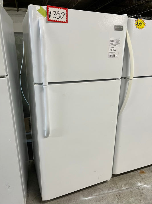 - Frigidalre top freezer Refrigerator in white 30™ #RF311SB