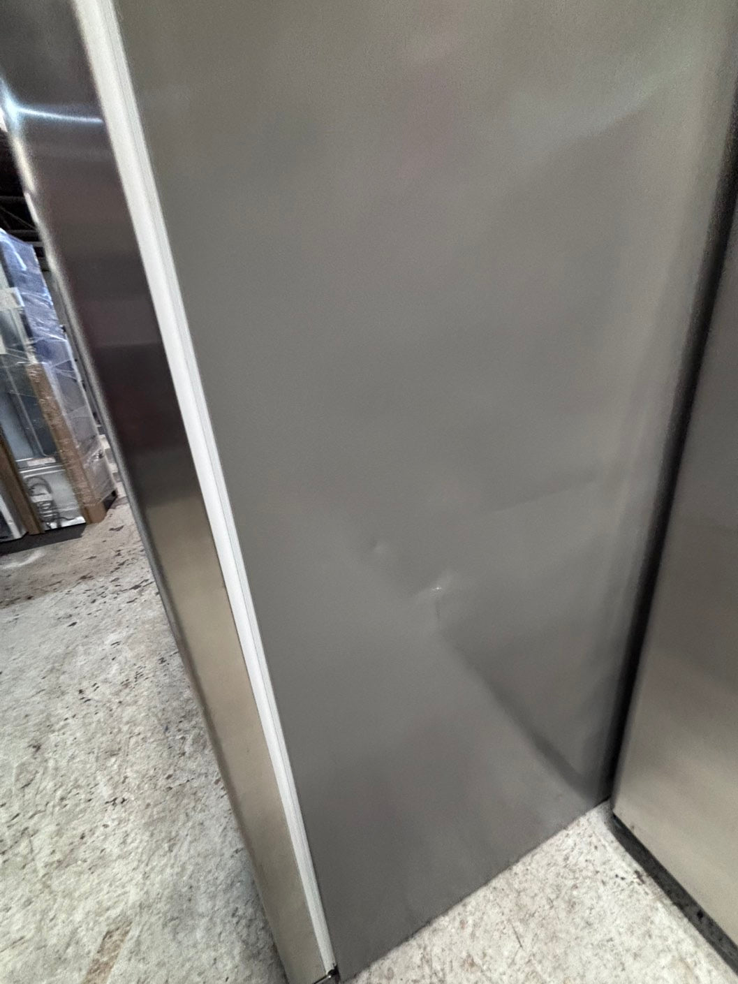 >*36” x 69h GE side by side Refrigerator and freezer stainless steel w/ice water dispenser 36” #SBS36ZB
