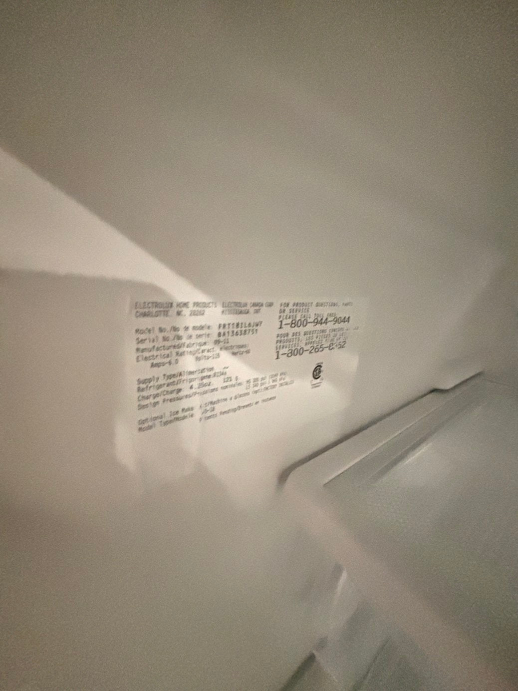 >sale🎈Kenmore 30”18cu.ft -top freezer refrigerator with ice maker inside white color              -used refurbished 30” #PZX2R6B