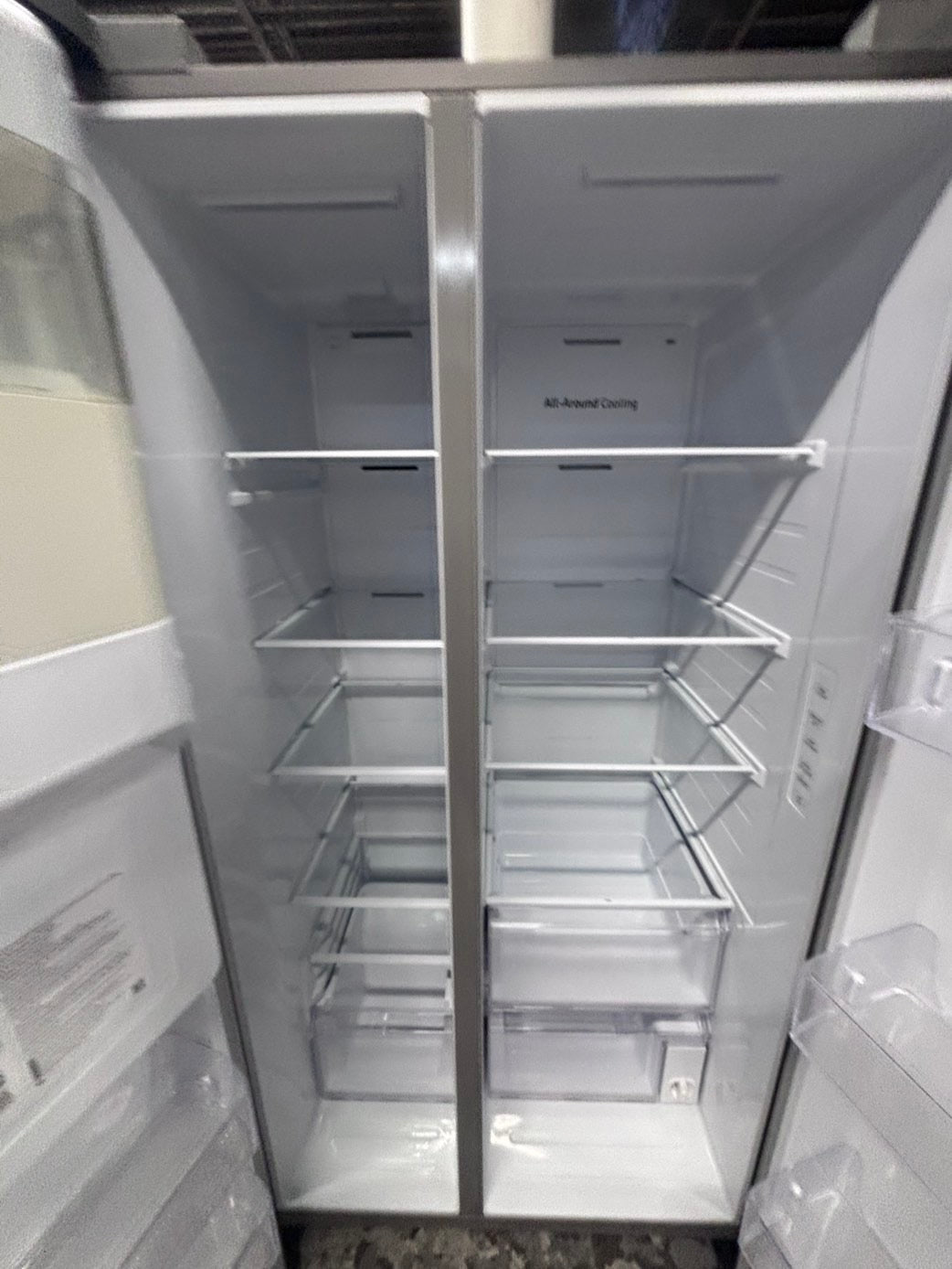 >*July 4th sale🇺🇸🔥Side x side  Refrigerator stainless steel with ice maker & water dispenser /. 36’’used-Refurbished. Item number  #RF66012B