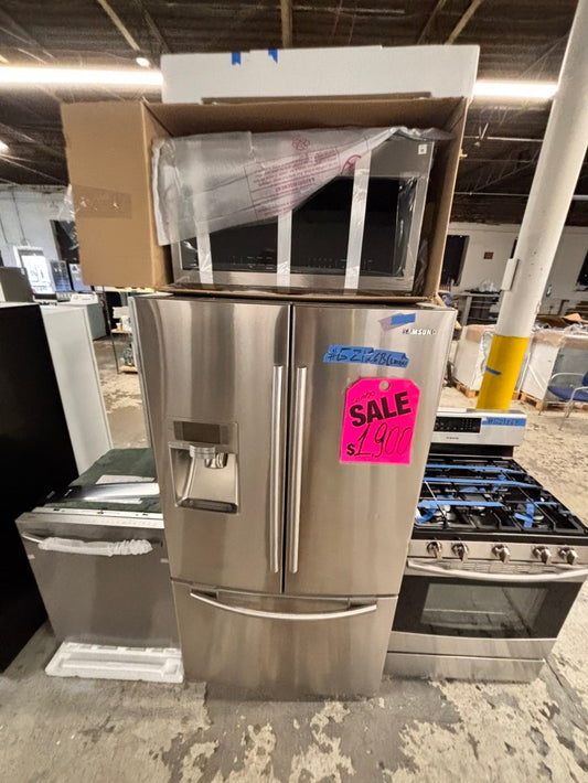 >special combo 4pc. Samsunf French door Refrigerator 36” stainless steel w/  ice & water dispenser,gas stove 5 burners ,new scratch and dent over the range microwave & dishwasher all same brand #JZ1216BCOMBO