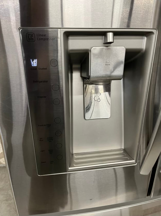 LG French door refrigerator Showcase stainless steel w/ice water dispenser 36" Refurbished #RF735SB