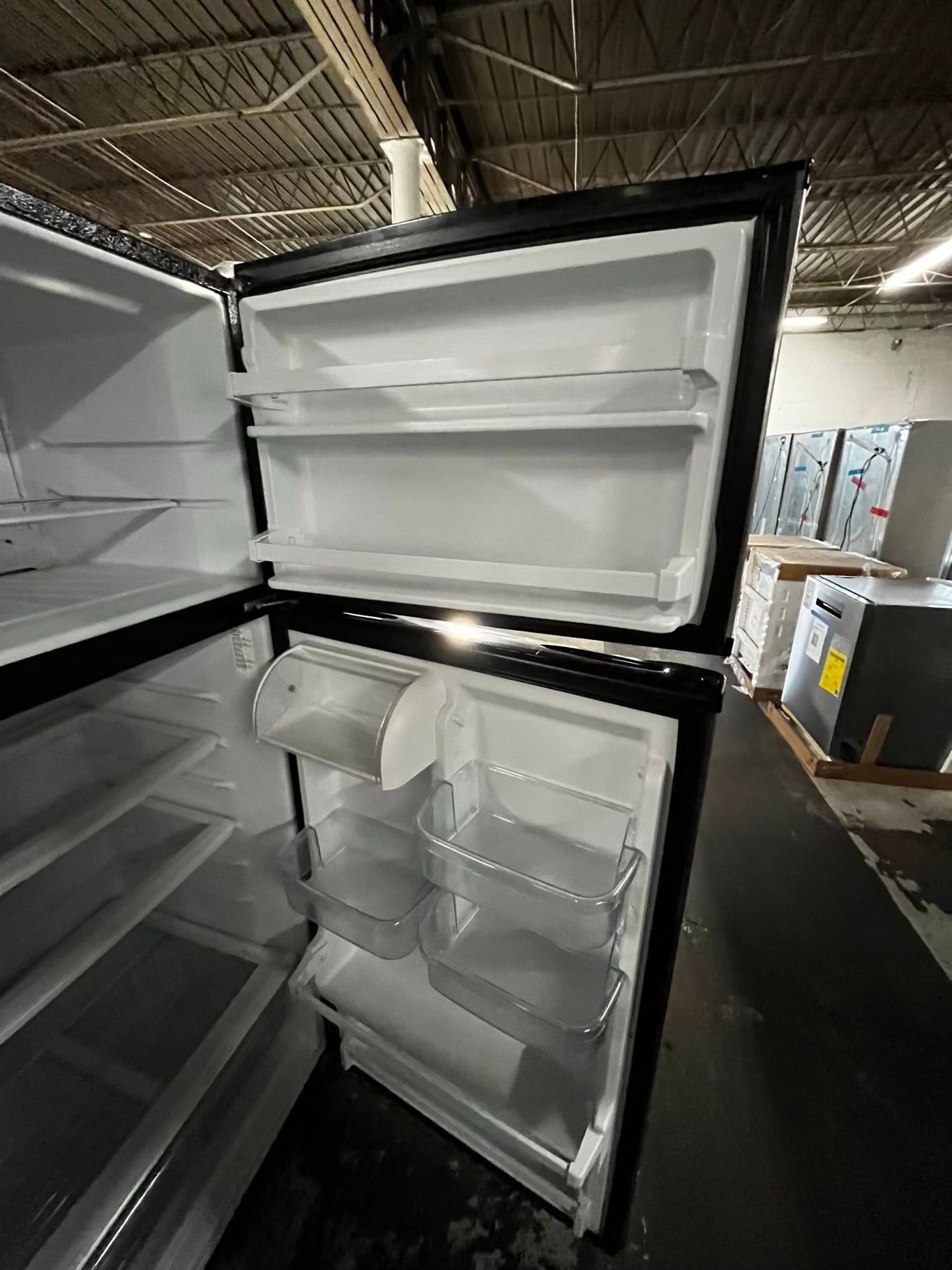 - Whirlpool top freezer refrigerator stainless steel 28" #RF777QB