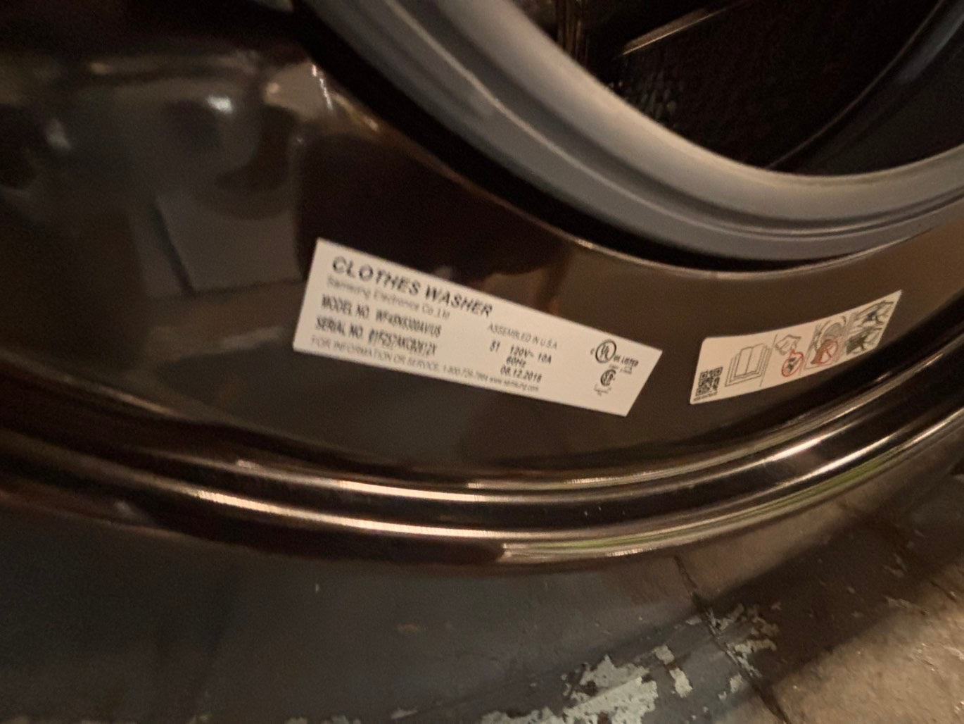 >*Samsung dark gray  washer front load stackable or side by side  27” in used-Refurbished #SGA23WB