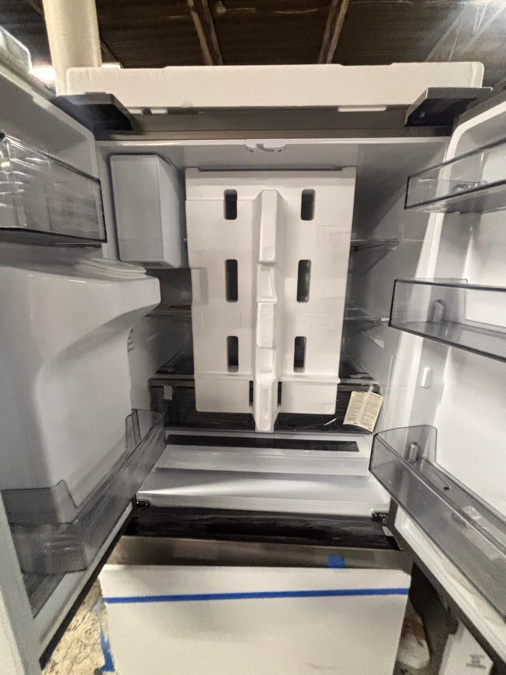 >special🎈new open box Samsung family hub 27cu.ft Standard Depth 3-Door French Door Refrigerator in Stainless Steel 
#RFHUHZ4B 36” in