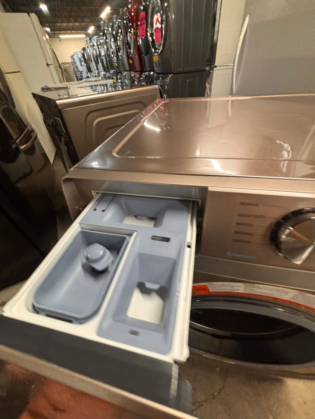 >*Samsung steam washer 4.5 cu ft large capacity used,refurbished Tuscan  color  #W7TWWB