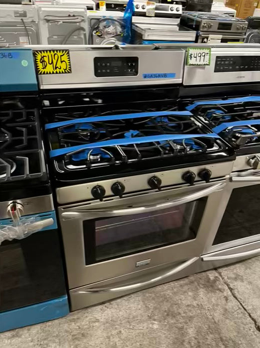* Frigidaire Gallery Gas range 5 burner bake broil self clean in stainless steel used-Refurbished 30” #GR36A4B