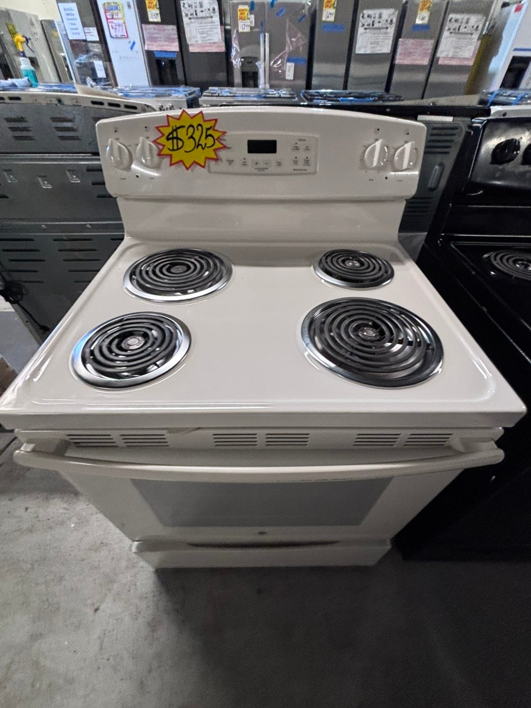 >*GE off white electric coil top range coil 220v bake /Broil 4 burner used-Refurbished  great condition 30" #EGEF95B