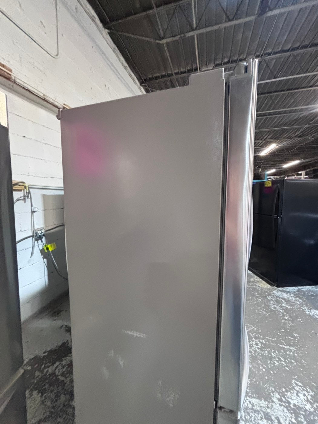 >>36” x69h 24”depth LG  French door Refrigerator counter depth stainless steel w/ ice water dispenser great condition 36" used-refurbished #KVVS24B