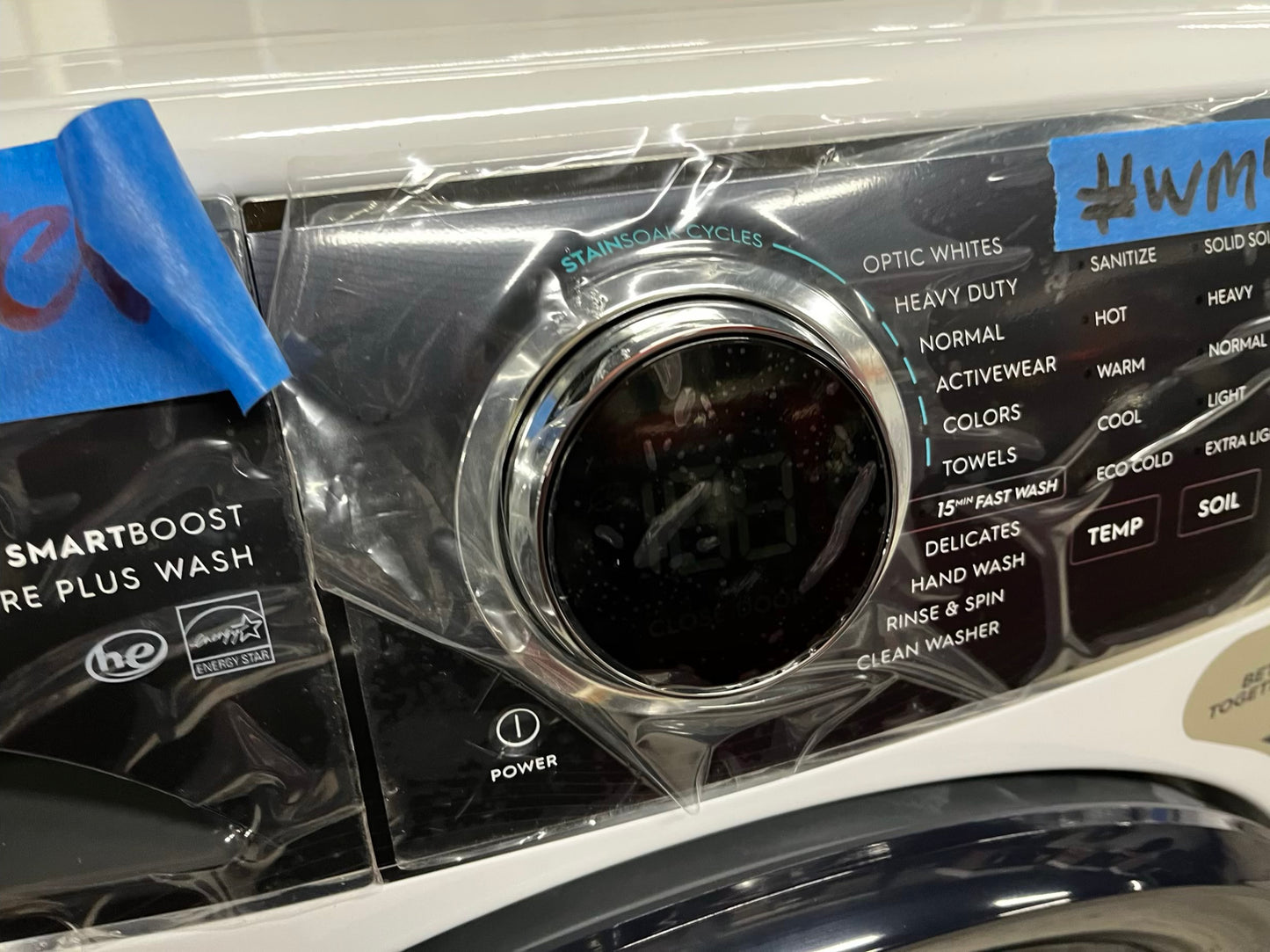 Open Box 📦 scratch & dent - Electrolux 27 in. 4.5 cu. ft. High Efficiency Front Load Washer with LuxCare Wash System 20-minutes Fast Wash, ENERGY STAR in White | stock number #WM471DB