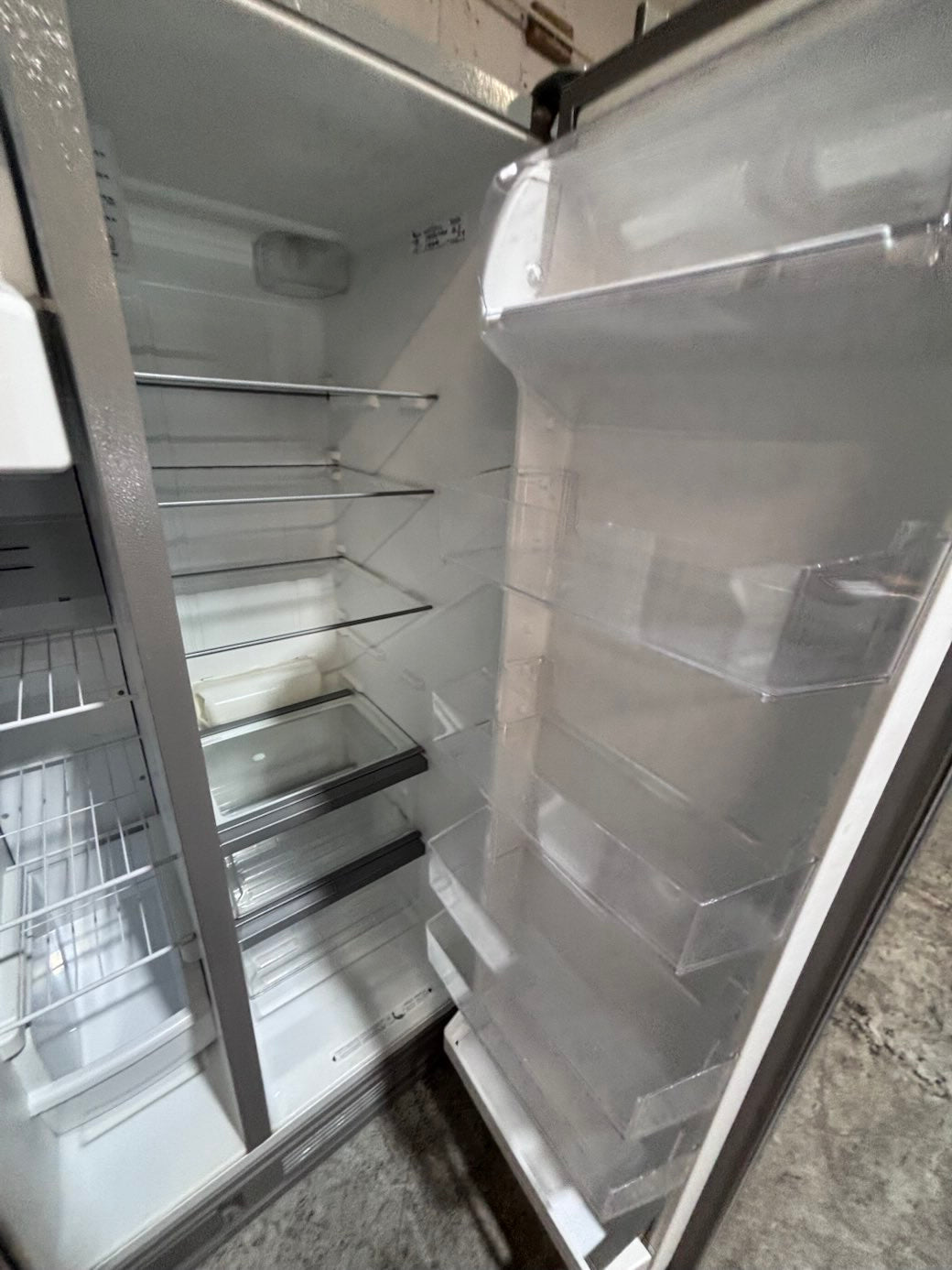 }SALE🔥🔥LG 33”x 65.1/2 h x 29”depth side by side Refrigerator and freezer with ice & water #WS33XV3B