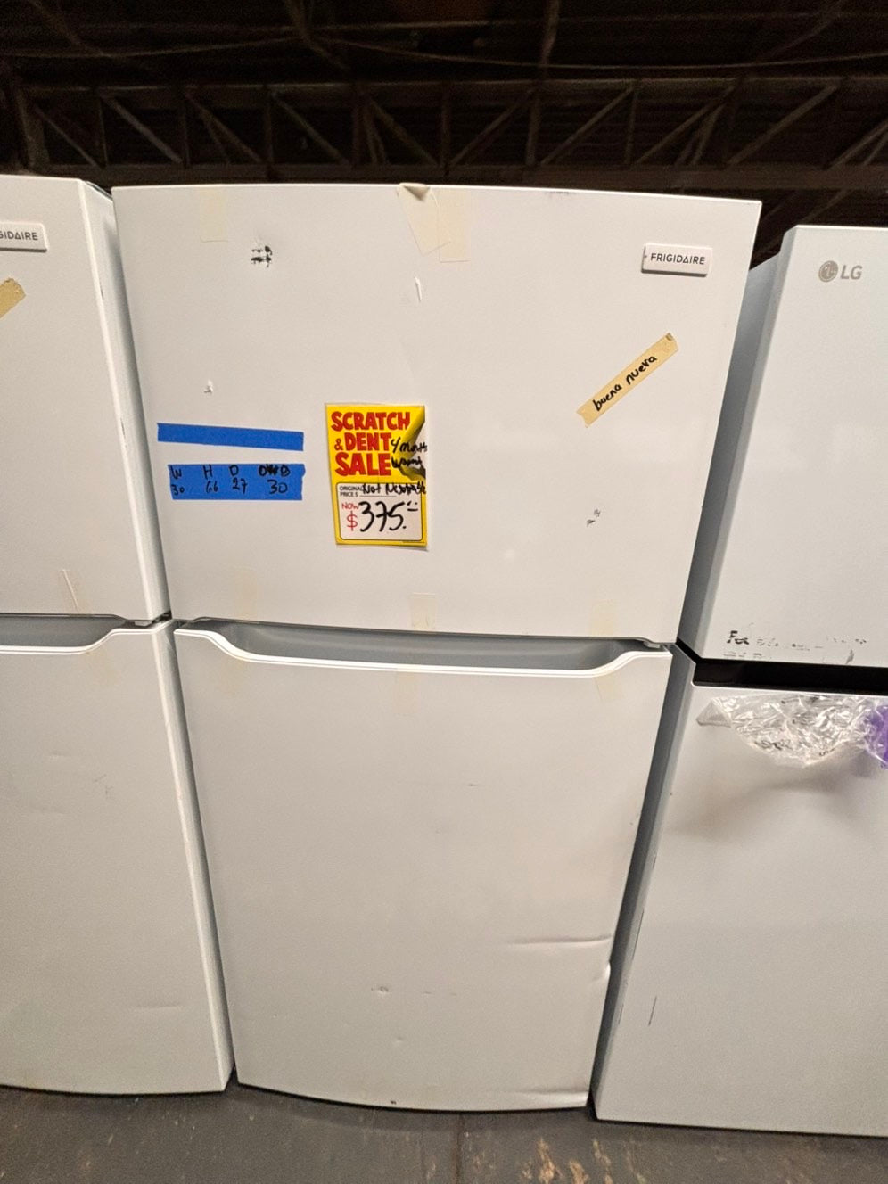 >Open box 📦 New scratch & dent Frigidaire 30” in. Top Freezer Refrigerator in white color  #RSD55B