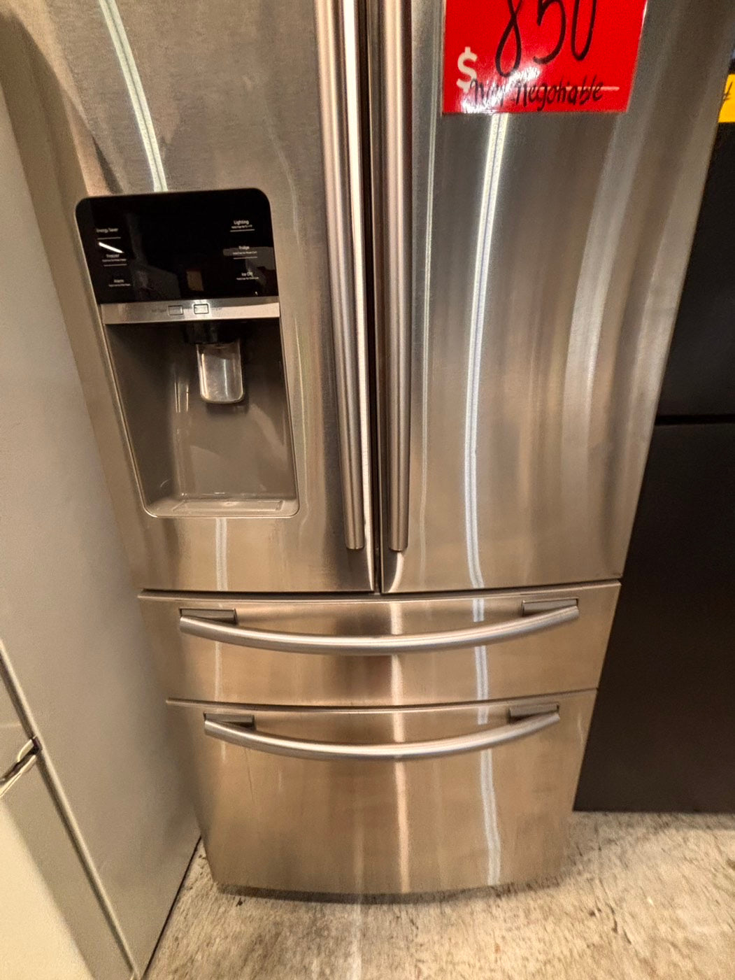 >*special 🔥Samsung 33” wide 4-doors French door Refrigerator 33w x 69h 30”1/2depth. /stainless steel w/ ice water dispenser 33" #RFSXQ38B