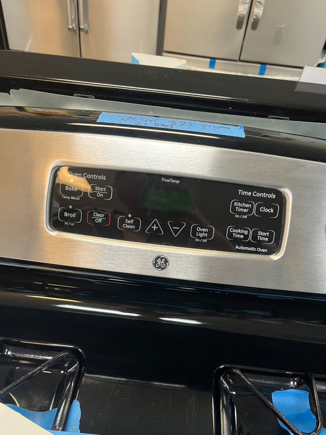 Refurbished GE Gas (Propane )range 4 burner bake broil hi/lo self clean stainless steel Refurbished 30" #GRR12L