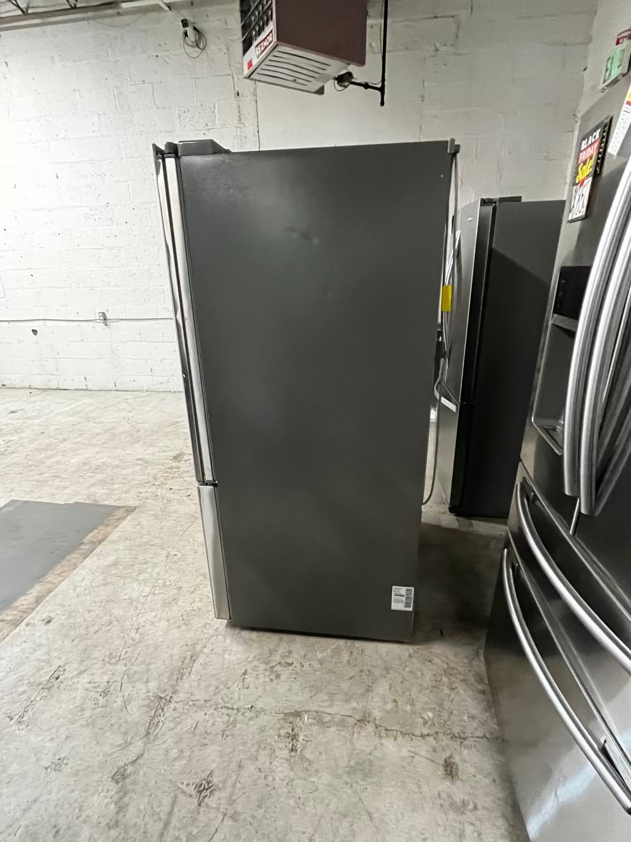 LG French door Refrigerator stainless steel Showcase w/ ice water dispenser 36" #RF53421B