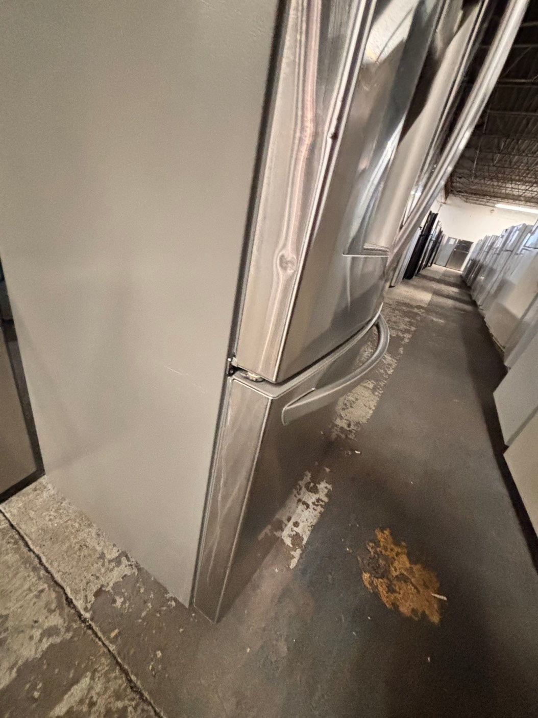>sale🔥LG  French door Refrigerator counter depth stainless steel w/ ice water dispenser great condition 36" used-refurbished #KVAW24B