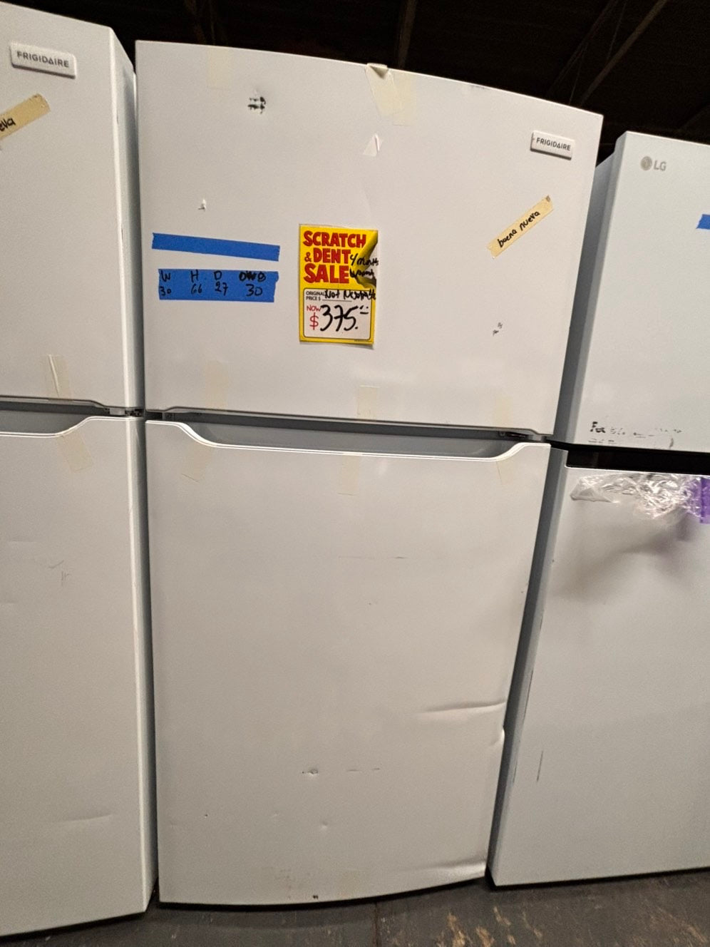 >Open box 📦 New scratch & dent Frigidaire 30” in. Top Freezer Refrigerator in white color  #RSD55B