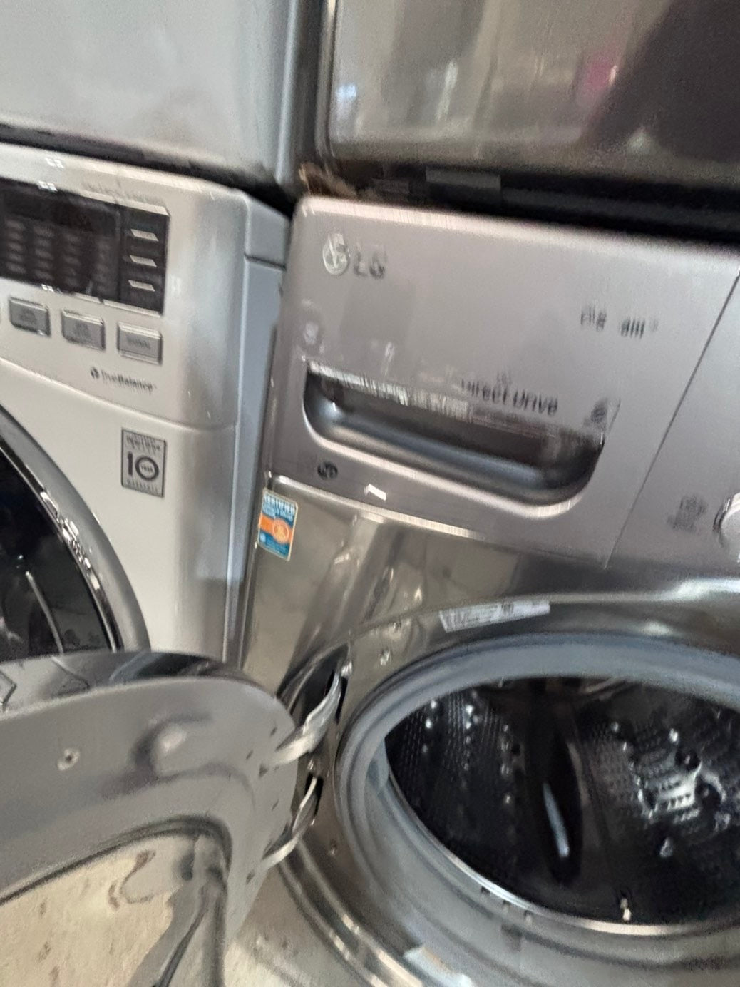 >*early July 4th special 🇺🇸LG washer & dryer set electric 220v front load stackable or side by side - sensor dry in gray  #WEDS22BSET