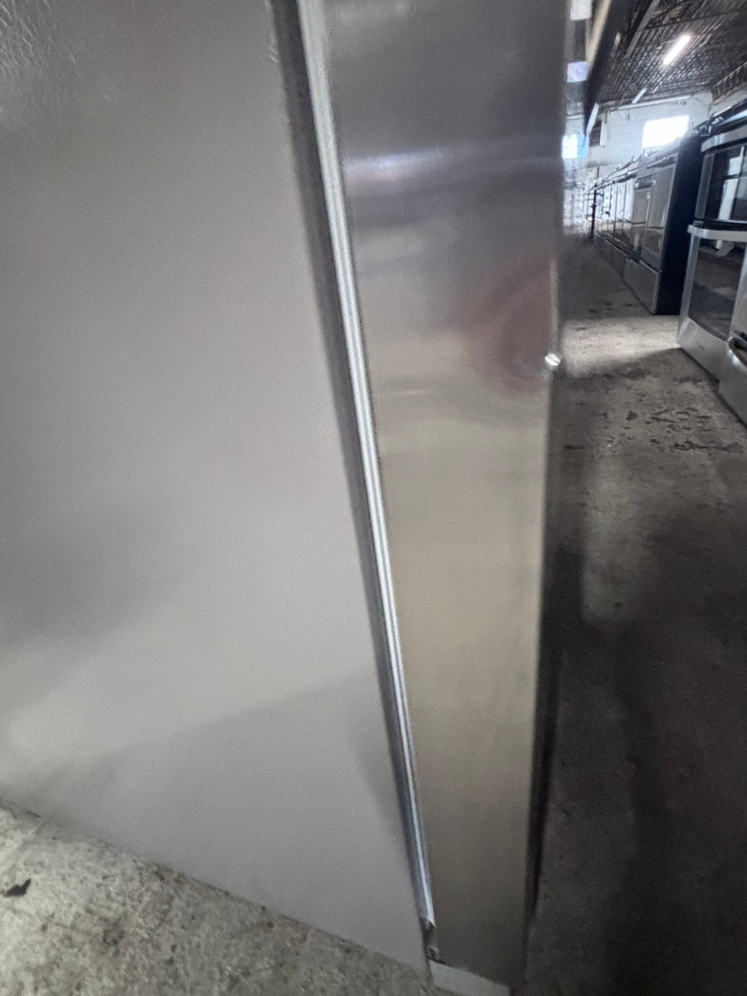 >used-refurbished Frigidaire 33” Side by Side Refrigerator stainless steel w/ice water dispenser  - #RFUR33LB