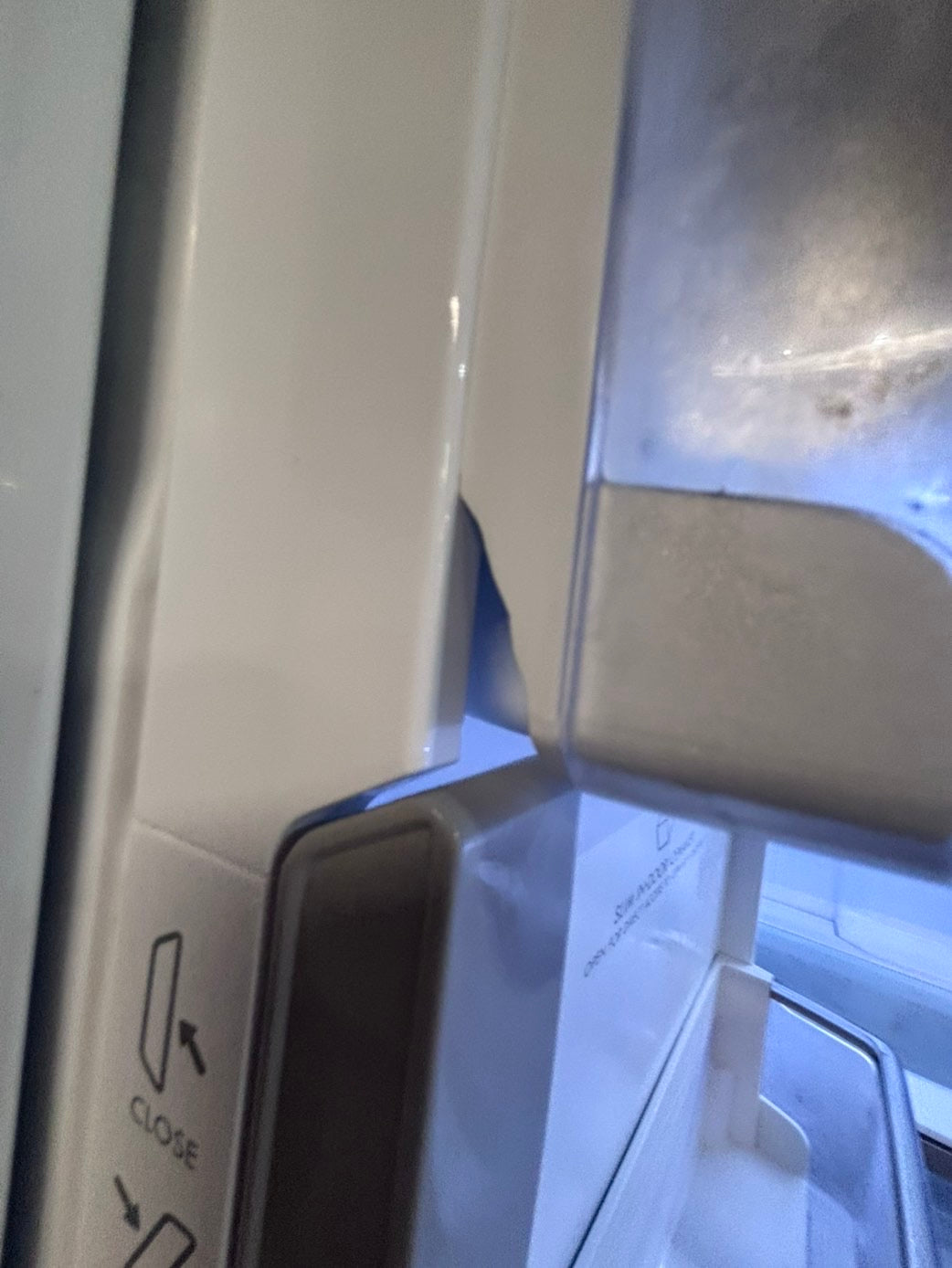 >>special price🔥Kenmore French door Refrigerator counter depth stainless steel w/ ice water dispenser great condition 36" used-refurbished #KMF1V4B