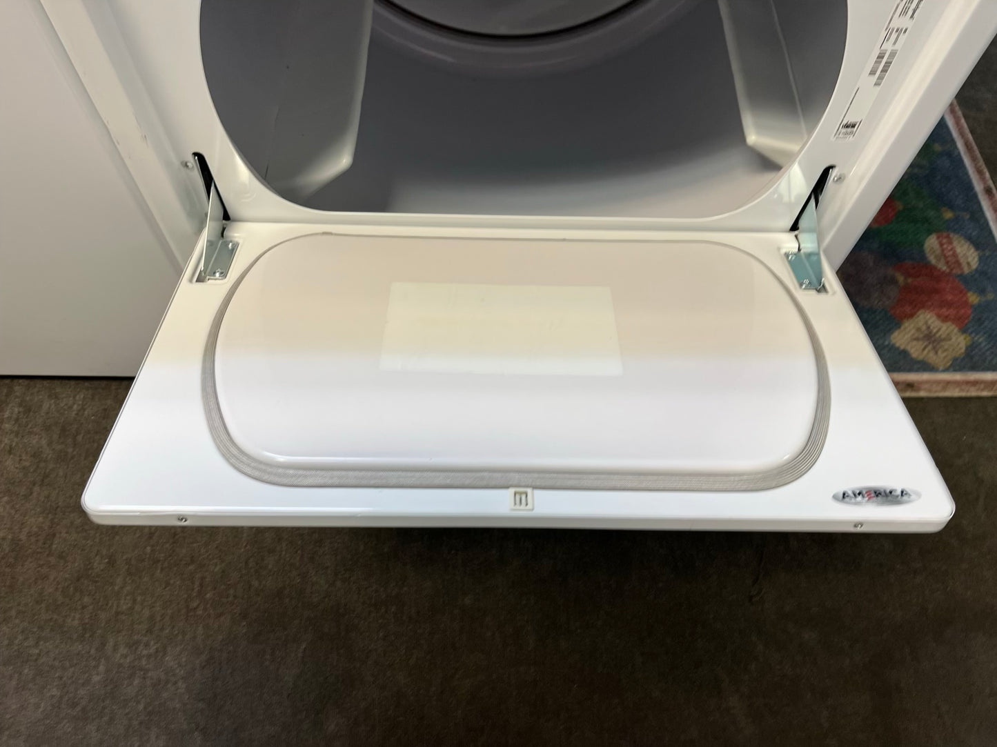 - Whirlpool top load washing machine 4.0 cu ft stainless steel drum w/agitator & side x side electric 220v dryer in white 29" #ED500PB-TR