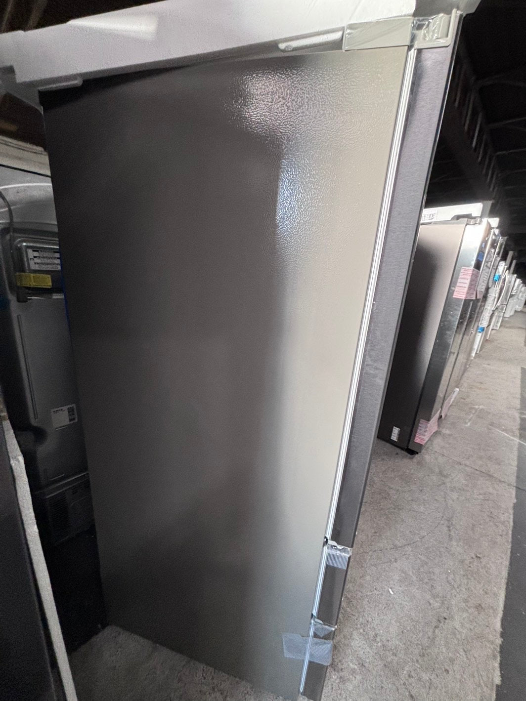 >LG 29cu. ft. 36” 4-doors French Door Refrigerator with Full in PrintProof Stainless
#RFLHV7TB 36” in