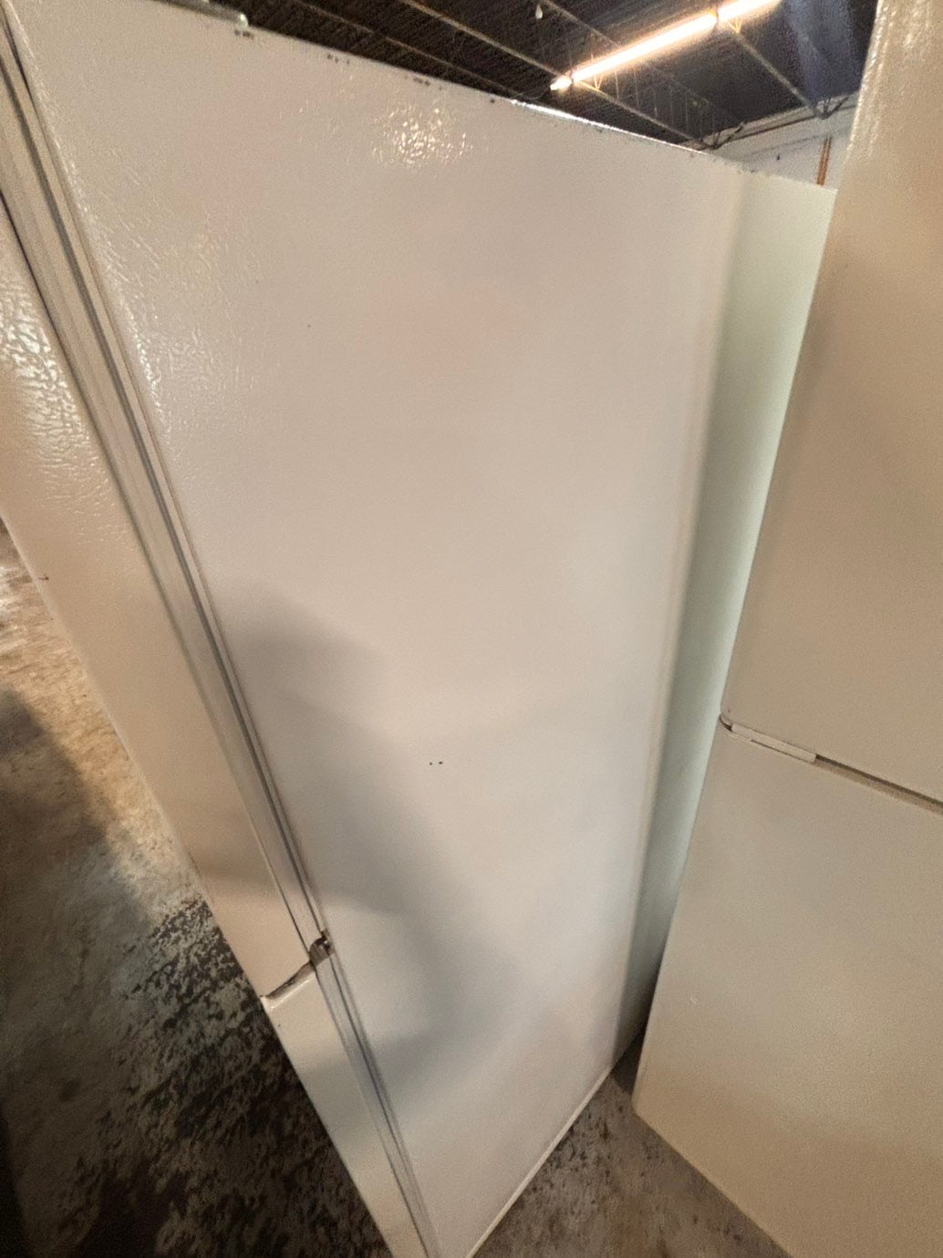 >*28”wide x 62h whirlpool top freezer fridge white working 💯 used-refurbished #RWC5YSB
