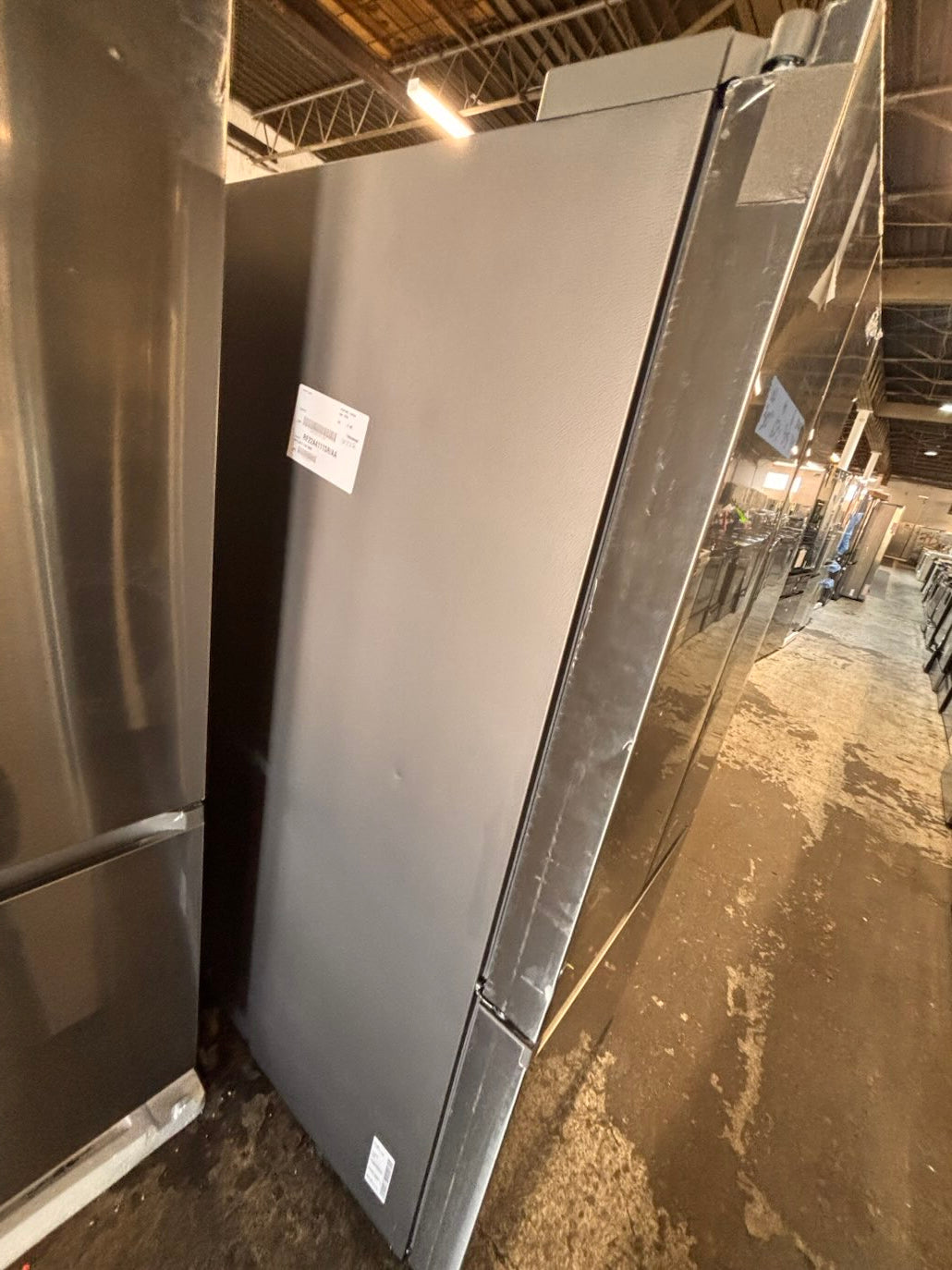 }}Samsung - 30” x 65.1/2 heigth x 30.1/5 depth. 22 cu. ft. 3-Door French Door Refrigerator w ice 🧊 maker inside - Stainless Steel #R22S4TUB