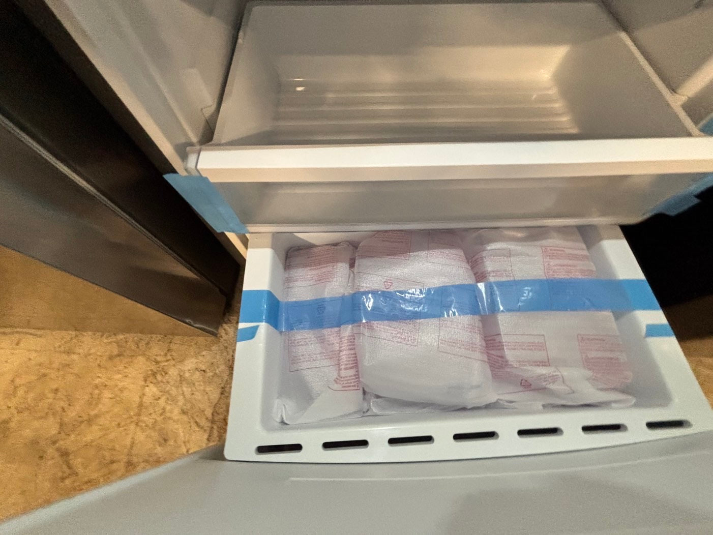 >frigidaire Open box 📦 New S/d 31.5 in. 18 cu. ft. Counter Depth French Door Refrigerator in Fingerprint-Resistant Stainless Look       #RYFG18LB