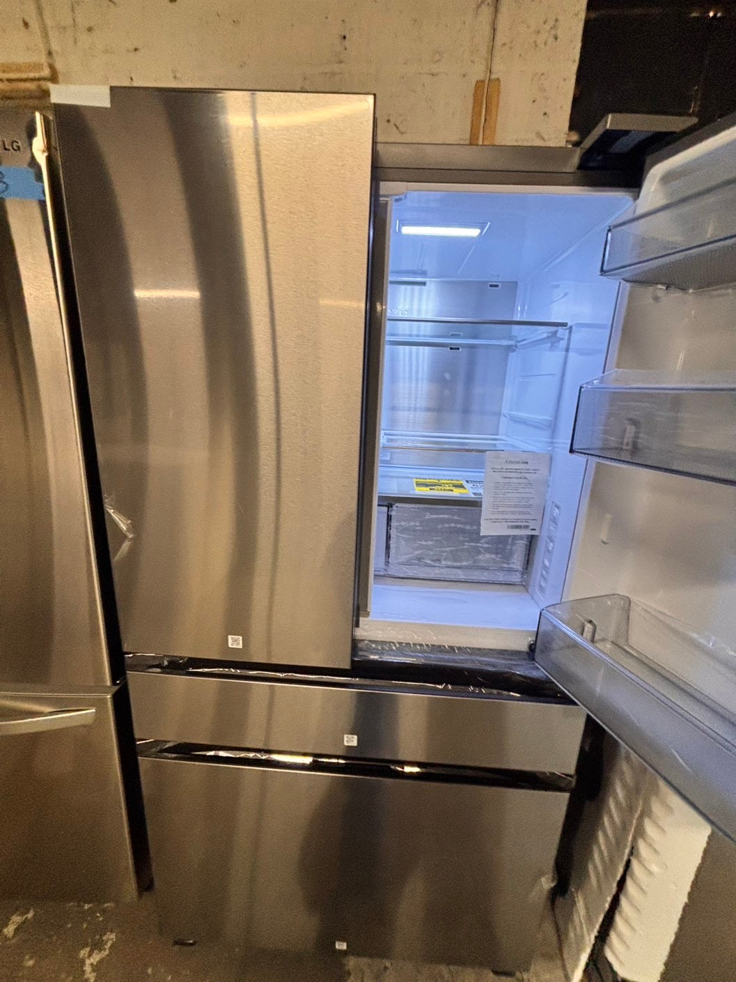 >special🎈New open box 📦 Samsung - Bespoke 23 cu. ft. Counter Depth 4-Door French Door Refrigerator with Beverage center #RRSYY41B