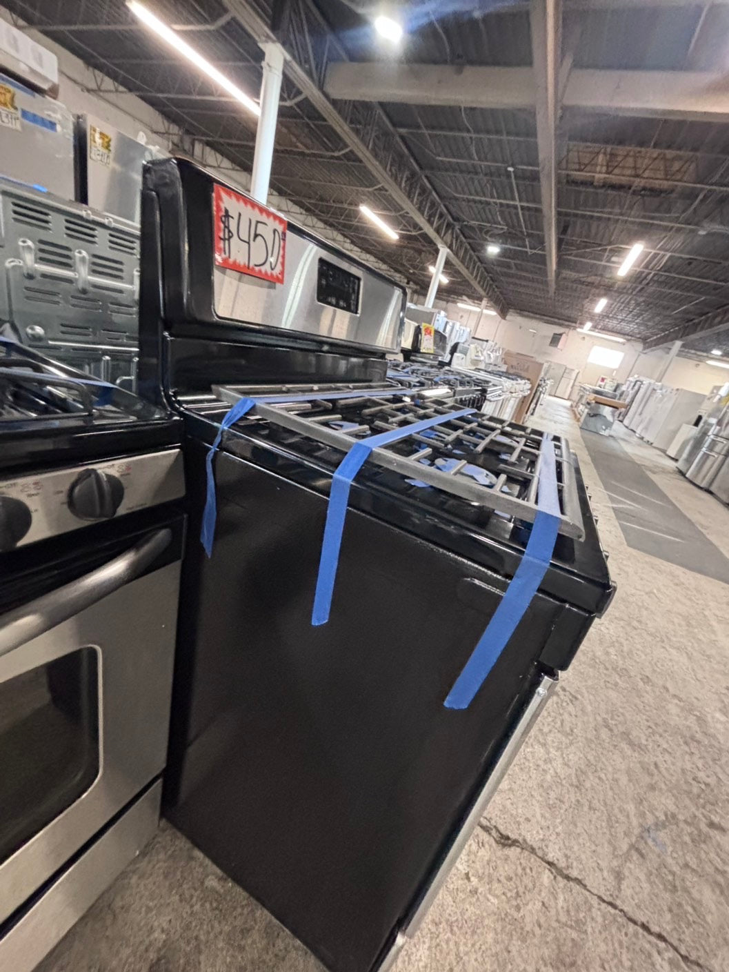 >*whirlpool Gas range 5 burner convection oven bake ,broil Hi/Lo self clean in stainless steel used-Refurbished 30” #SWW746B