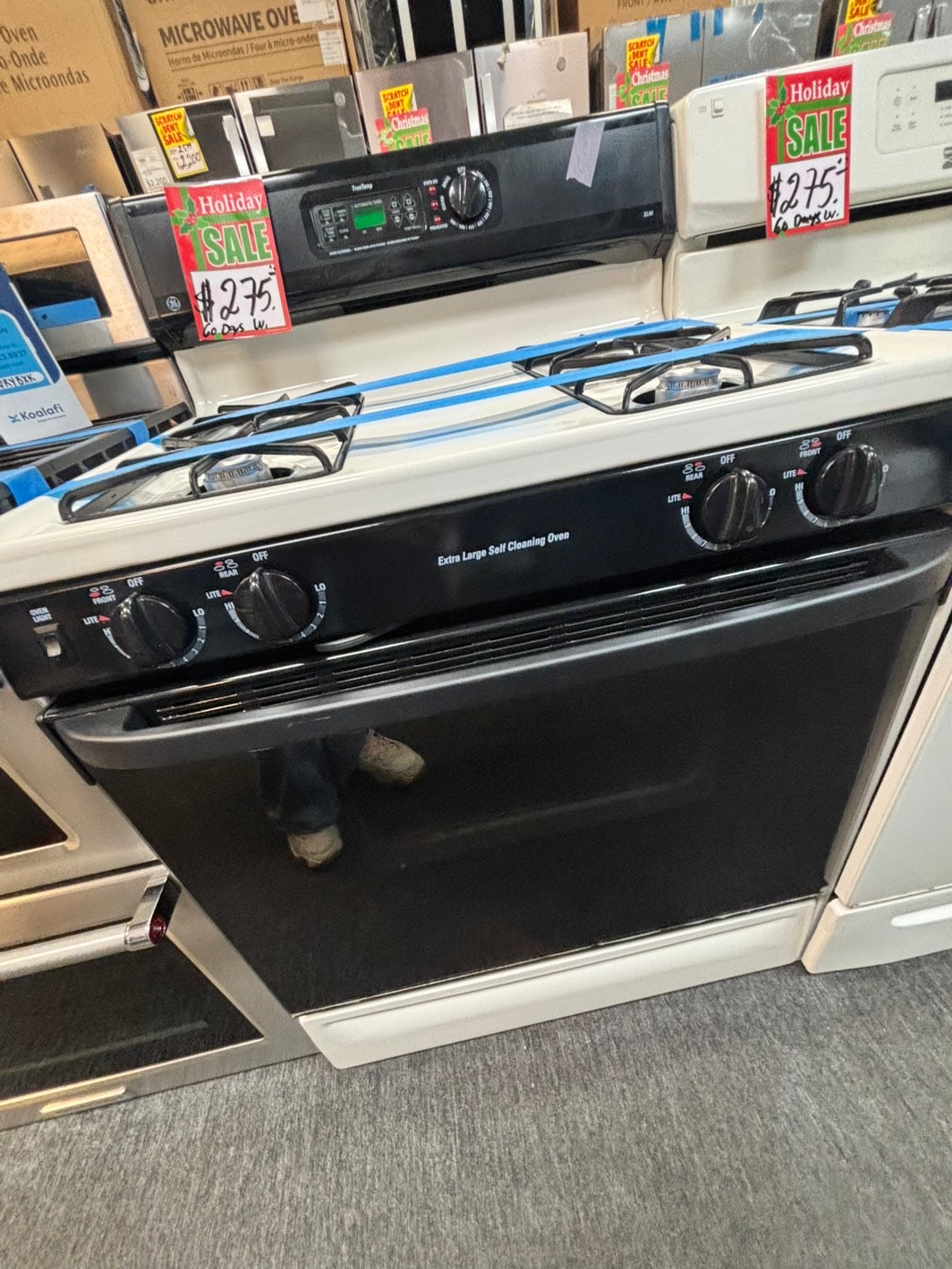 *🎄Holidays Sale 🎁 GE range 4 burner bake broil in off white & black  used-Refurbished 30” #GR88F3L