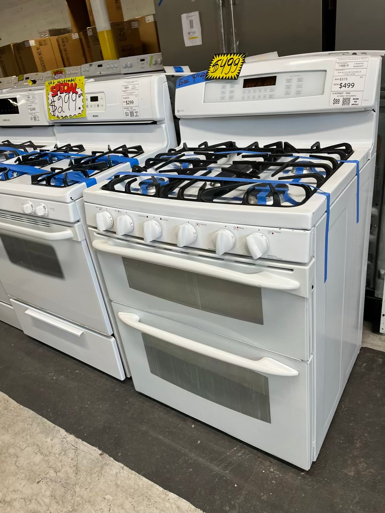 GE Profile GAS PROPANE range 5 burner convection bake roast self clean in white Refurbished 30" #GR210TB