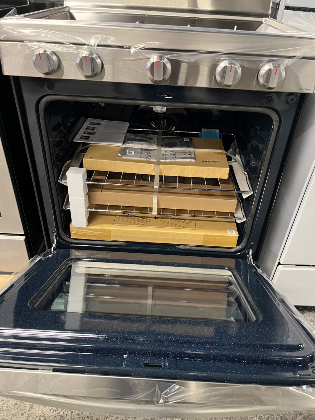 Open Box New Scratch&Dent Samsung - 6.0 Cu. Ft. Freestanding Gas Convection+ Range with WiFi and No-Preheat Air Fry - Stainless Steel #GRS60AB