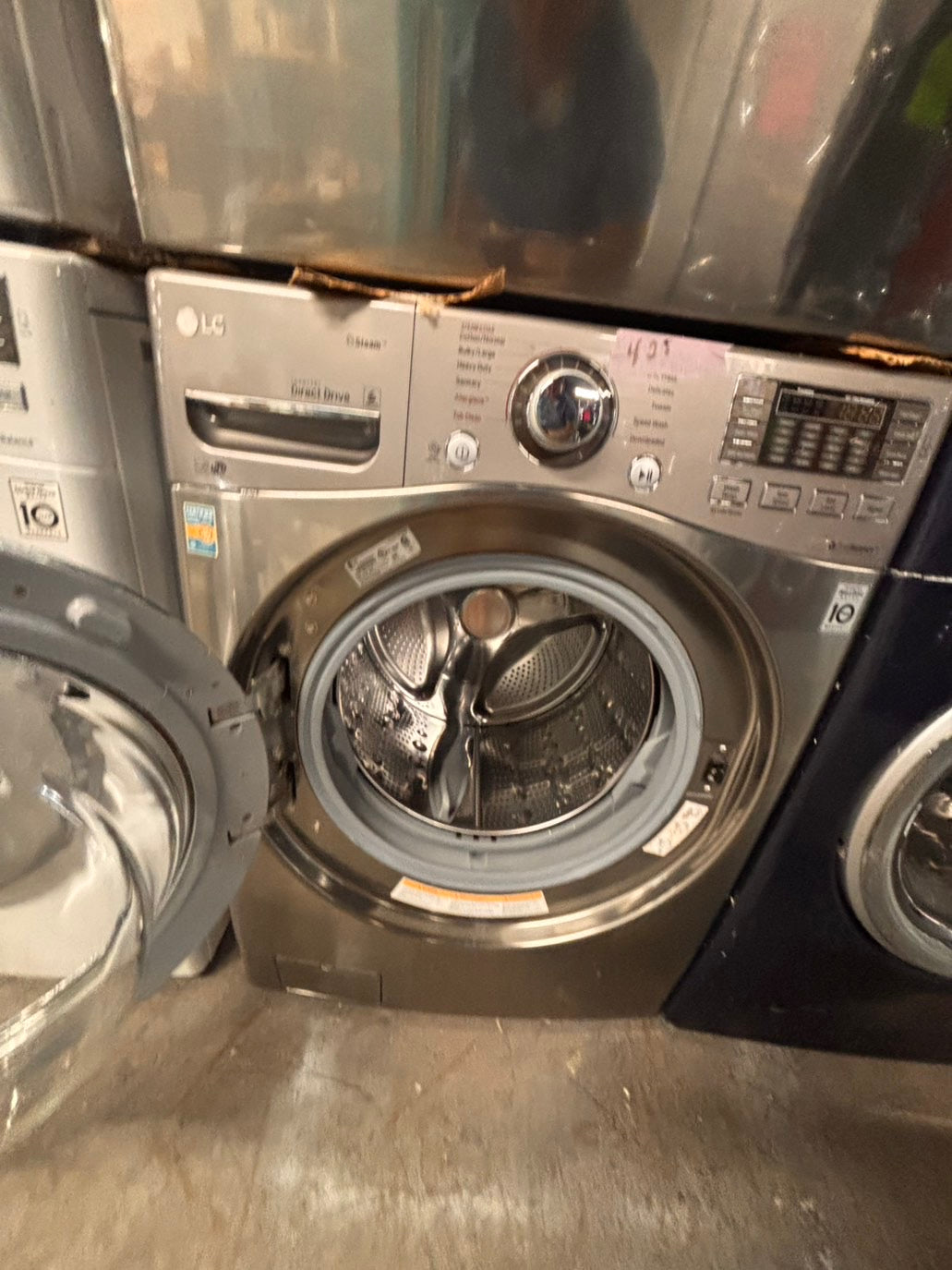 >*Used-great conditions refurbished LG steam washer 4.5cu ft & electric steam dryer 7.5 cu ft large capacity set electric 220v front load stackable or side by side - sensor dry He in silver-gray  #W9PU6SET