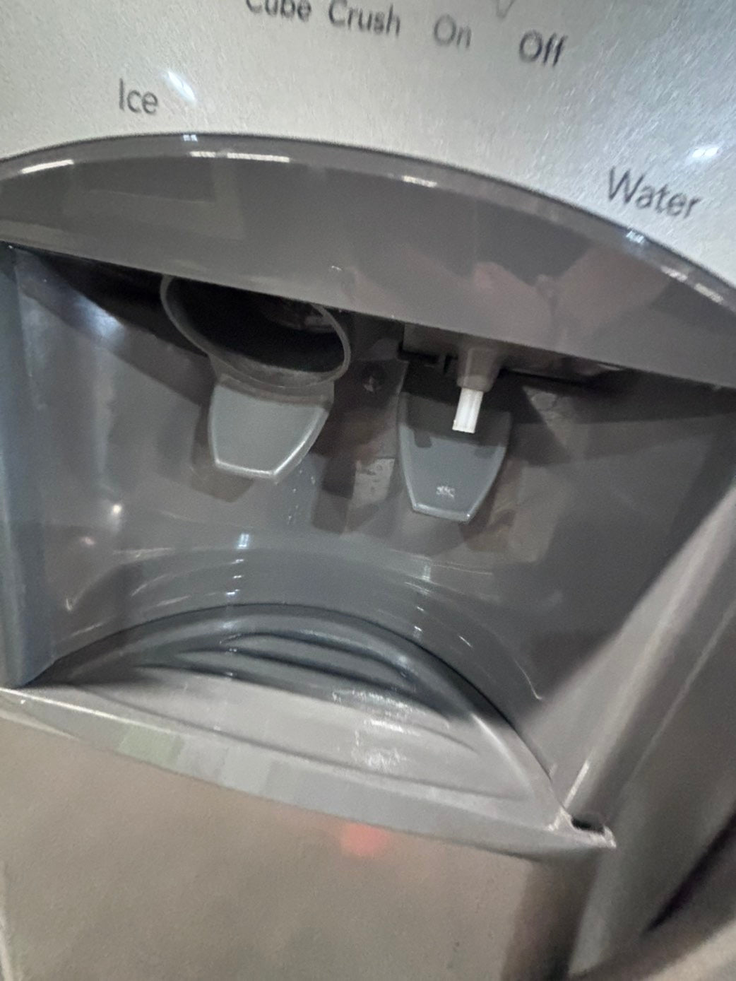 >*36”frigidaire side by side Refrigerator and freezer stainless steel w/ice water dispenser 36” #RFFC9LB