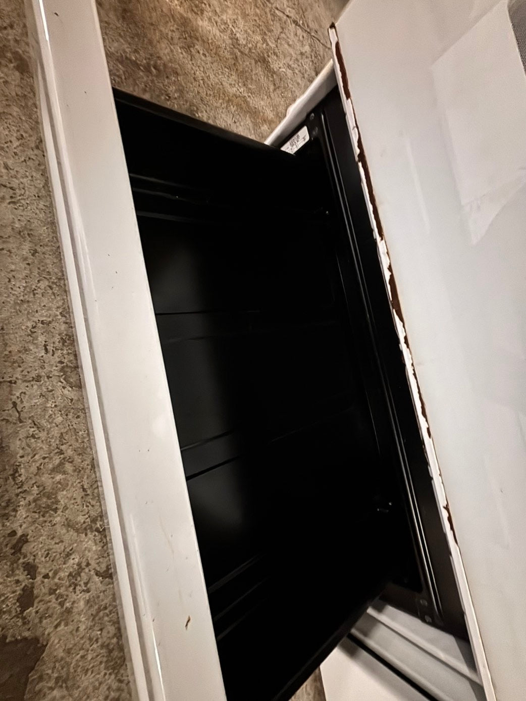 >on sale🔥GE Glass Top electric stove white bake broil 4 burner Self clean 30” off white Refurbished #WGW96B